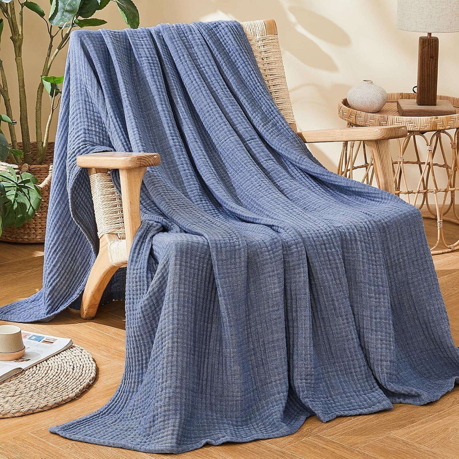 Detalle de EMME Cotton Muslin Large Throw Blanket (Heather Navy) — 50x70, Lightweight & Breathable