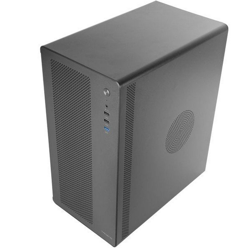 Detalle de Tacens AEROM: caja PC Micro-ATX metálica con rejilla frontal y ventilador trasero de 120 mm