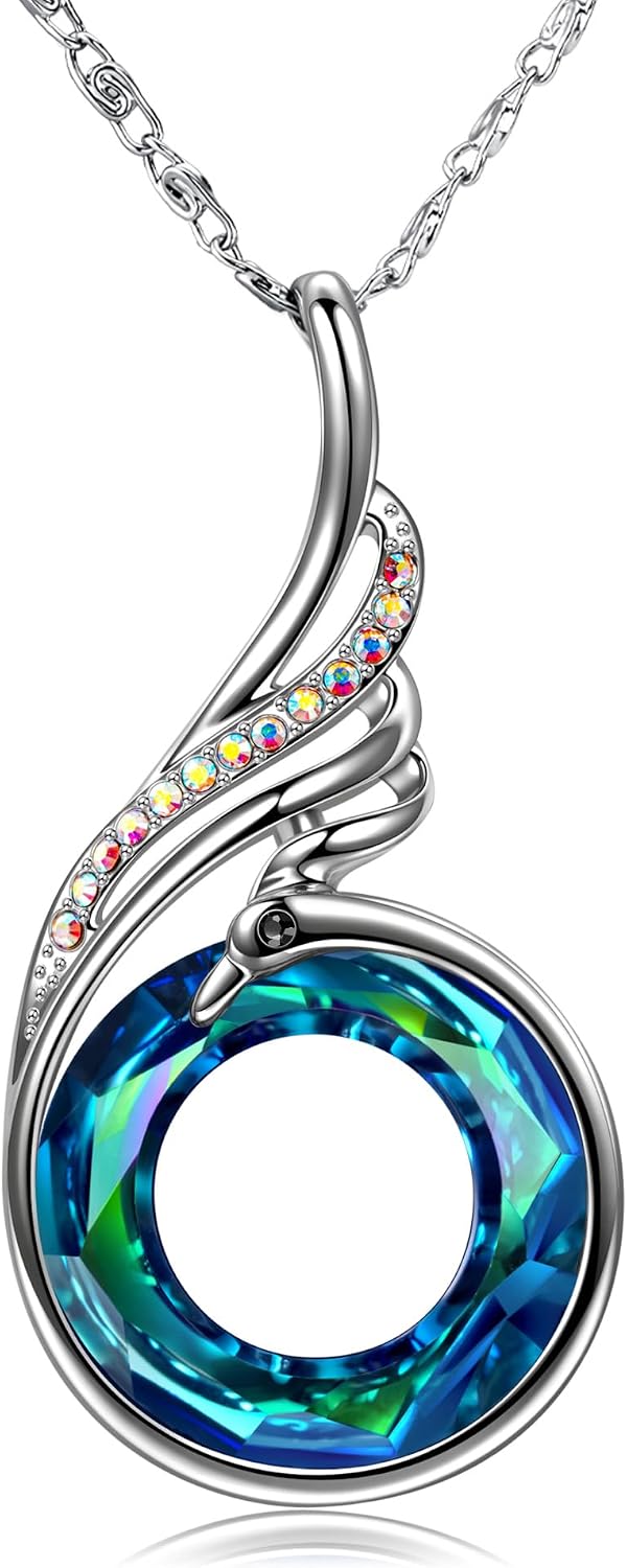Detalle de Kate Lynn Phoenix Pendant Necklace, 18-inch chain