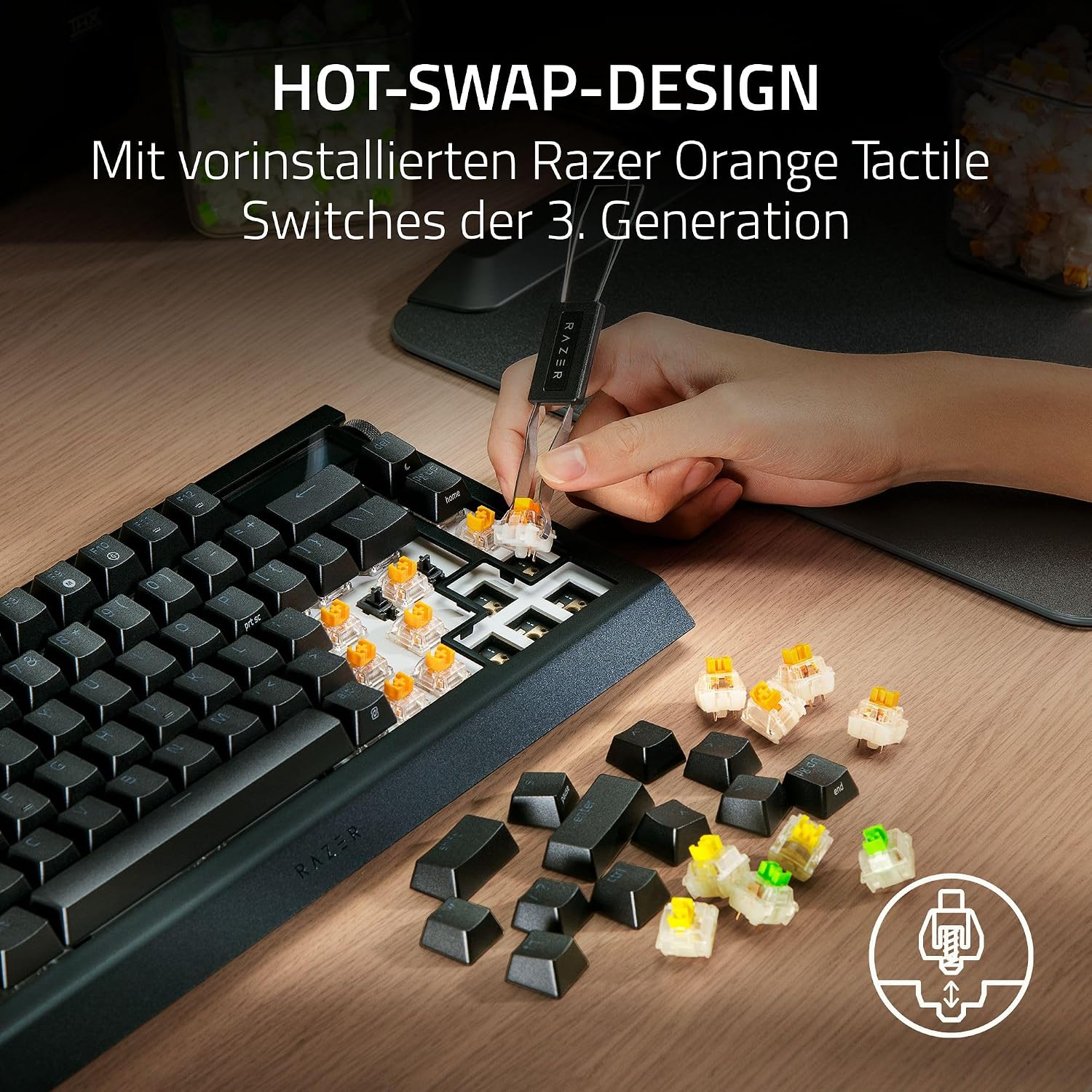 Detalle de Razer BlackWidow V4 Pro 75% – kabellose, hot-swap Gaming-Tastatur mit OLED-Display und magnetischer Handballenauflage