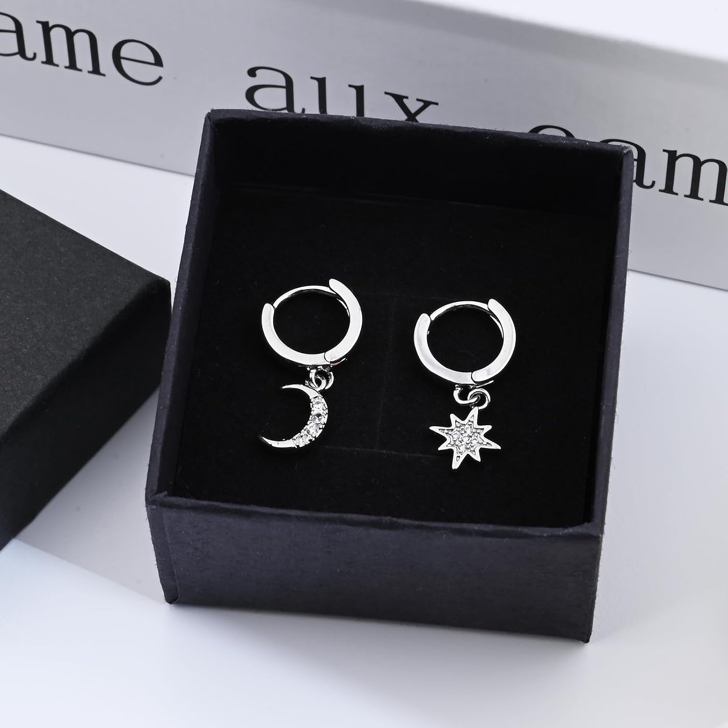 Thumbnail 6 de 925 Sterling Silver Moon & Star Huggie Hoop Earrings – Handmade Drop Dangle Jewellery