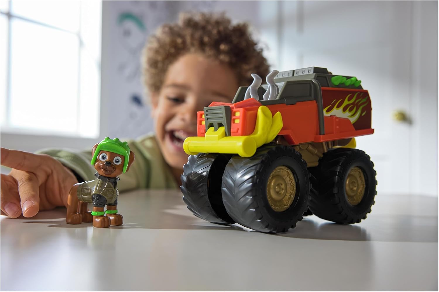Detalle de Paw Patrol Rescue Wheels: Veicolo Boomer con Figura Collezionabile