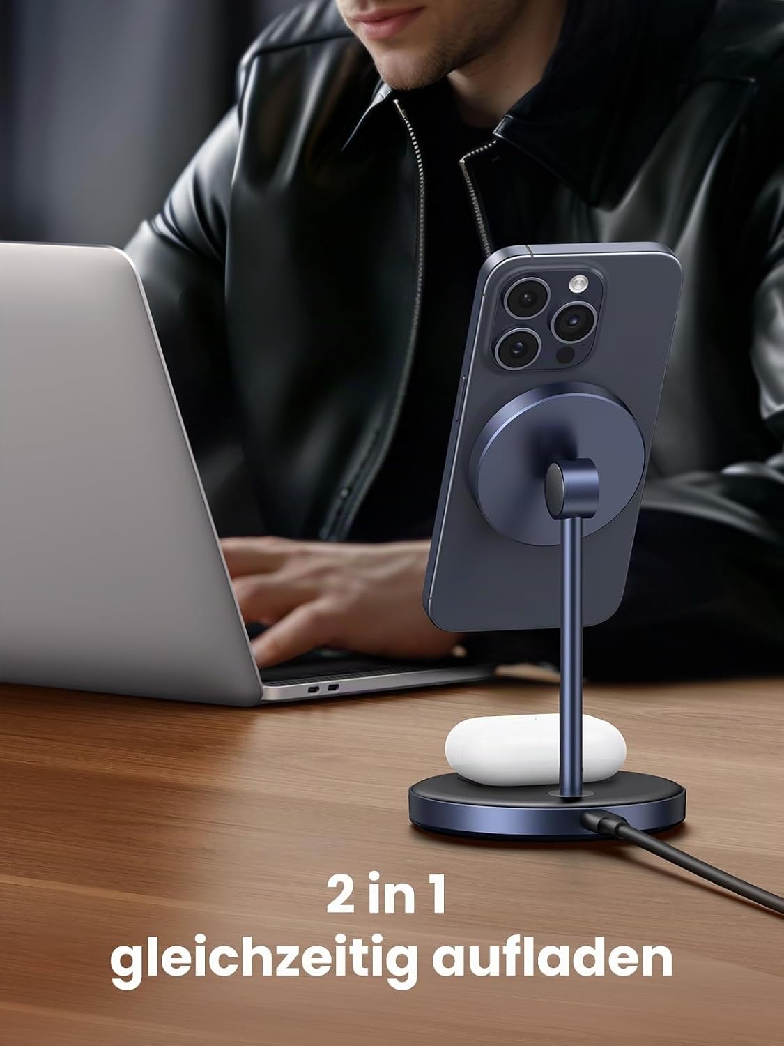Detalle de UGREEN MagFlow 2 in 1 iPhone Ladestation – MagSafe-kompatibel, 90° verstellbar, lädt iPhone- und AirPods-Kombination gleichzeitig