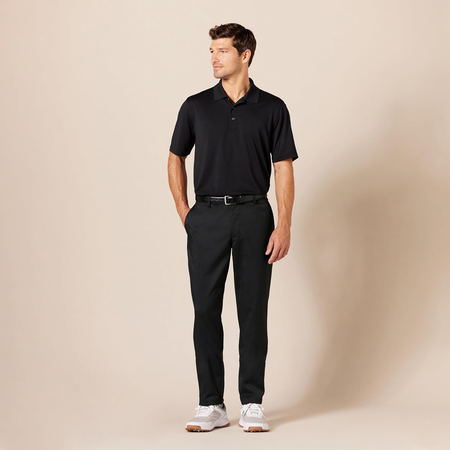 Thumbnail 2 de Amazon Essentials Men’s Athletic-fit Stretch Golf Trousers (Big and Tall)