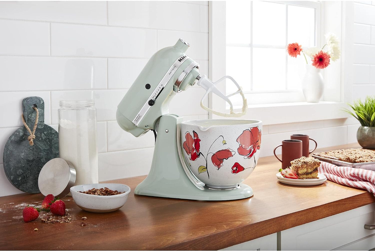 Detalle 1 de KitchenAid ceramic mixing bowl, 5 quart