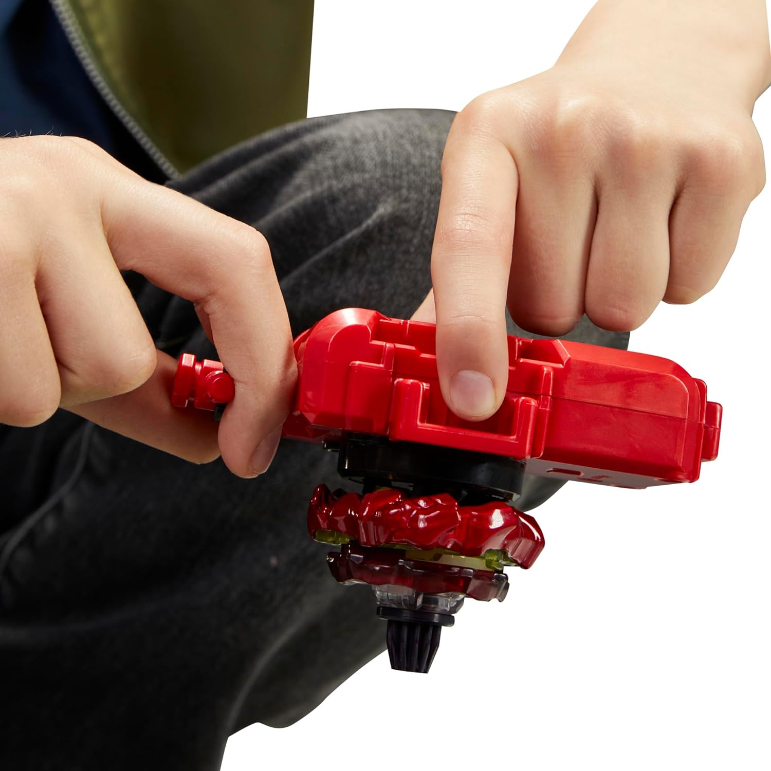Detalle 2 de Beyblade X Soar Phoenix 9-60GF Deluxe String Launcher Set with Right-Spin Top