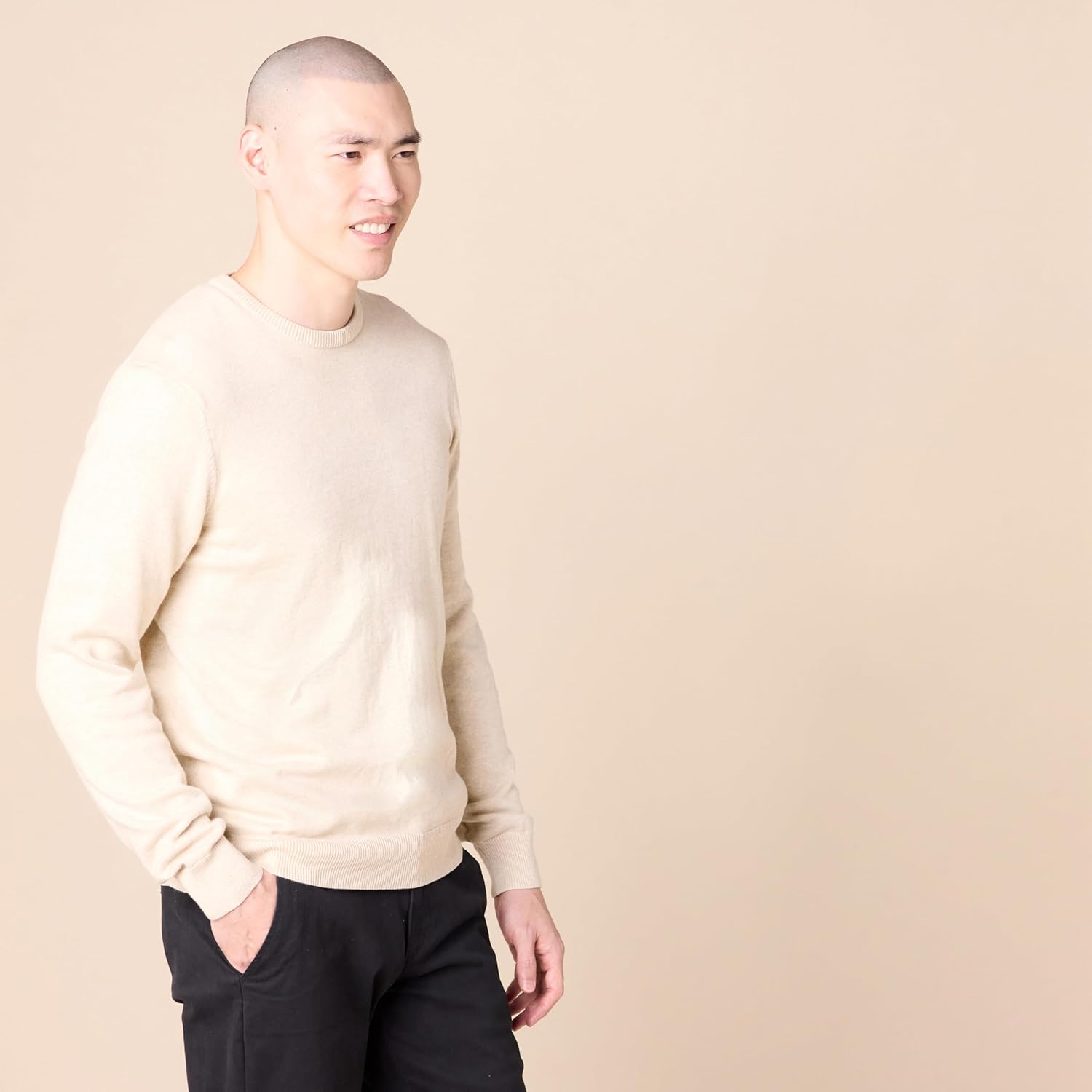 Thumbnail 2 de Amazon Essentials Men's Long-Sleeve Crewneck Jumper | 100% Cotton