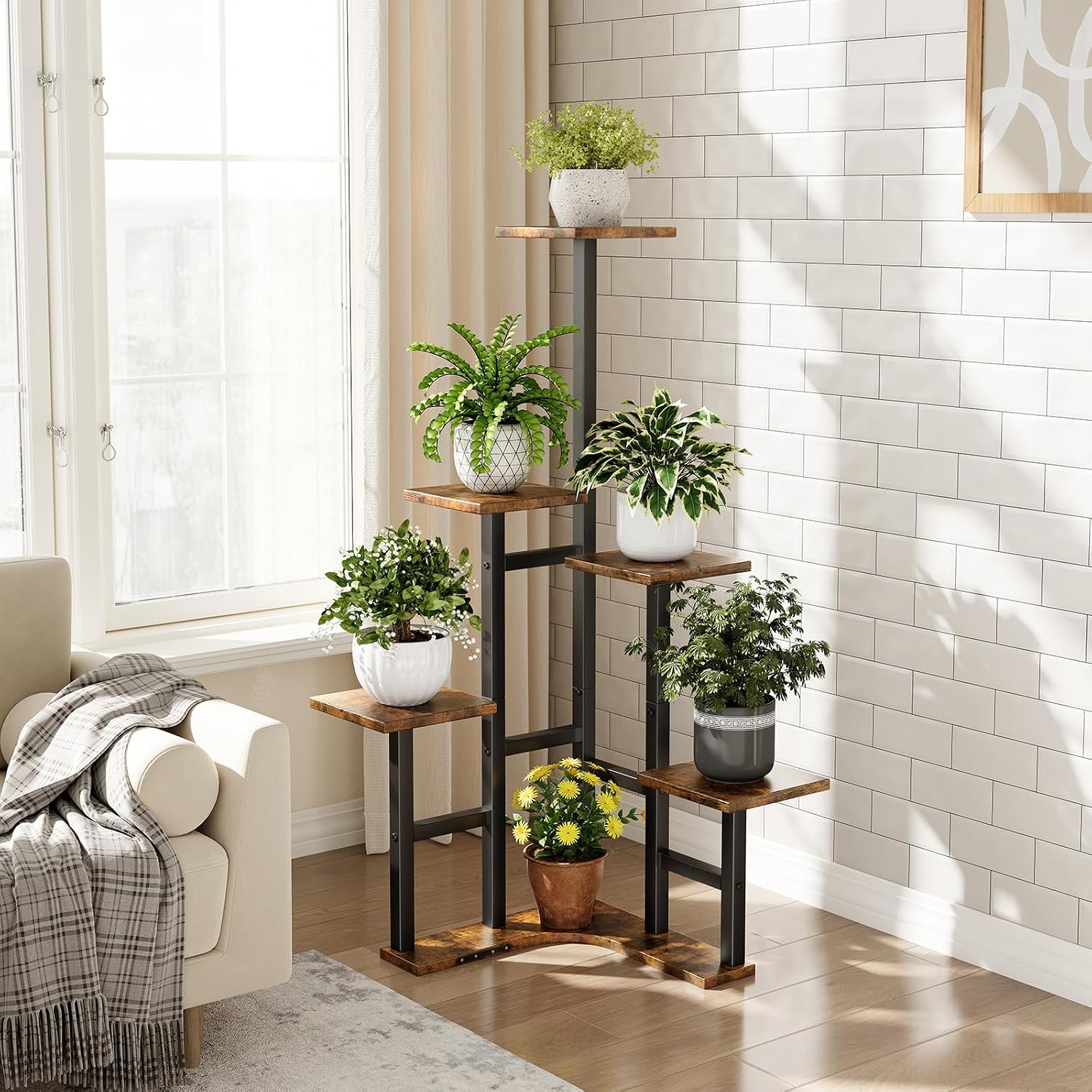 Detalle 2 de Yzosvki PLS0004BR 6-Tier Corner Plant Stand with Rustic Brown Shelves