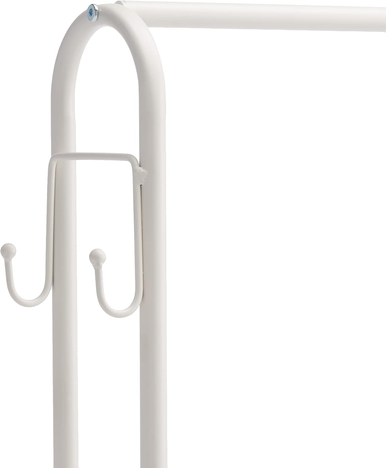 Detalle de Amazon Basics stojąca garderoba z drążkiem i dwiema dolnymi półkami, biała