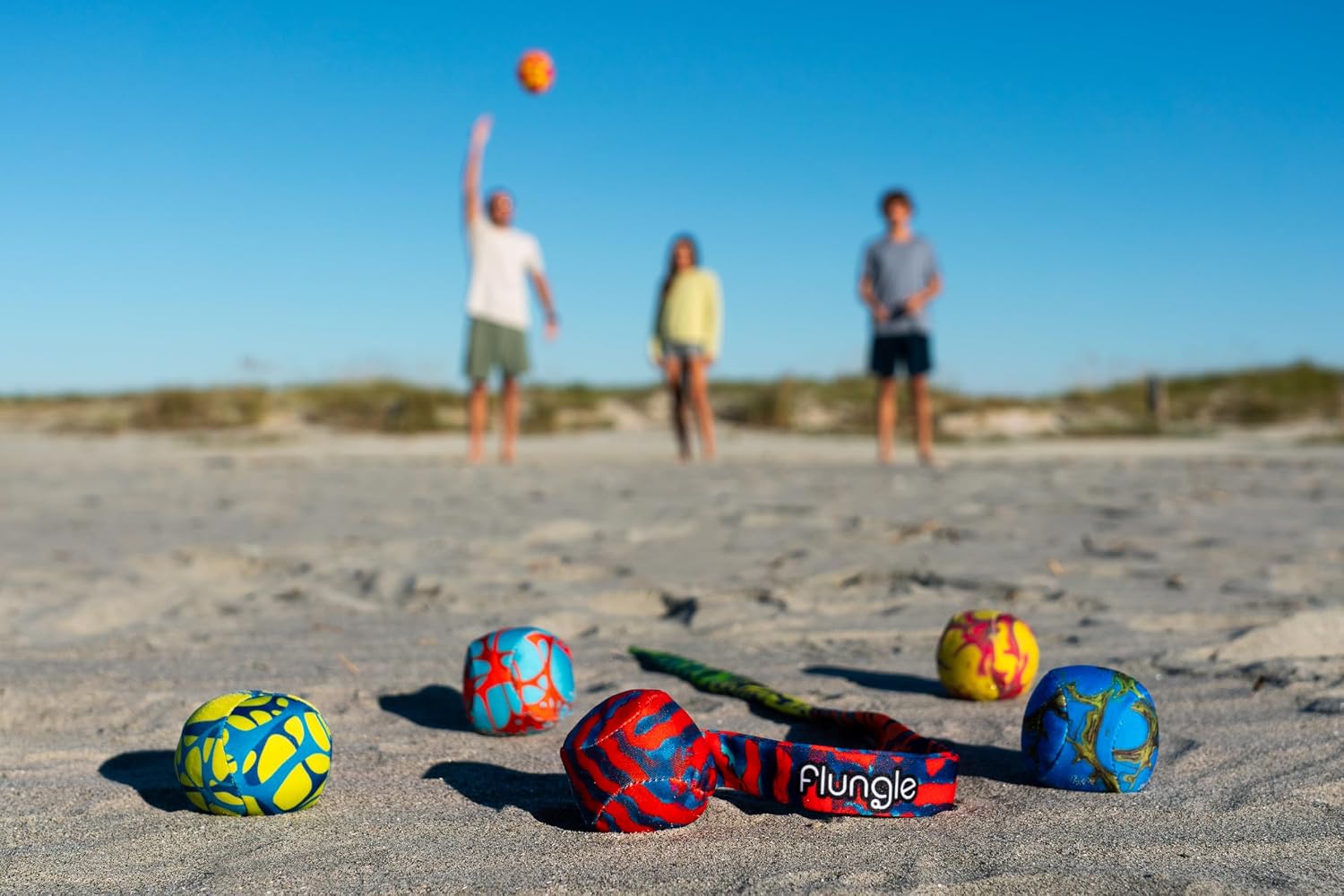 Detalle de Waboba FLUNGLE Ballwurfspiel – Unisex, 2–6 Spieler, kompakt Boccia mit Schwanzziel