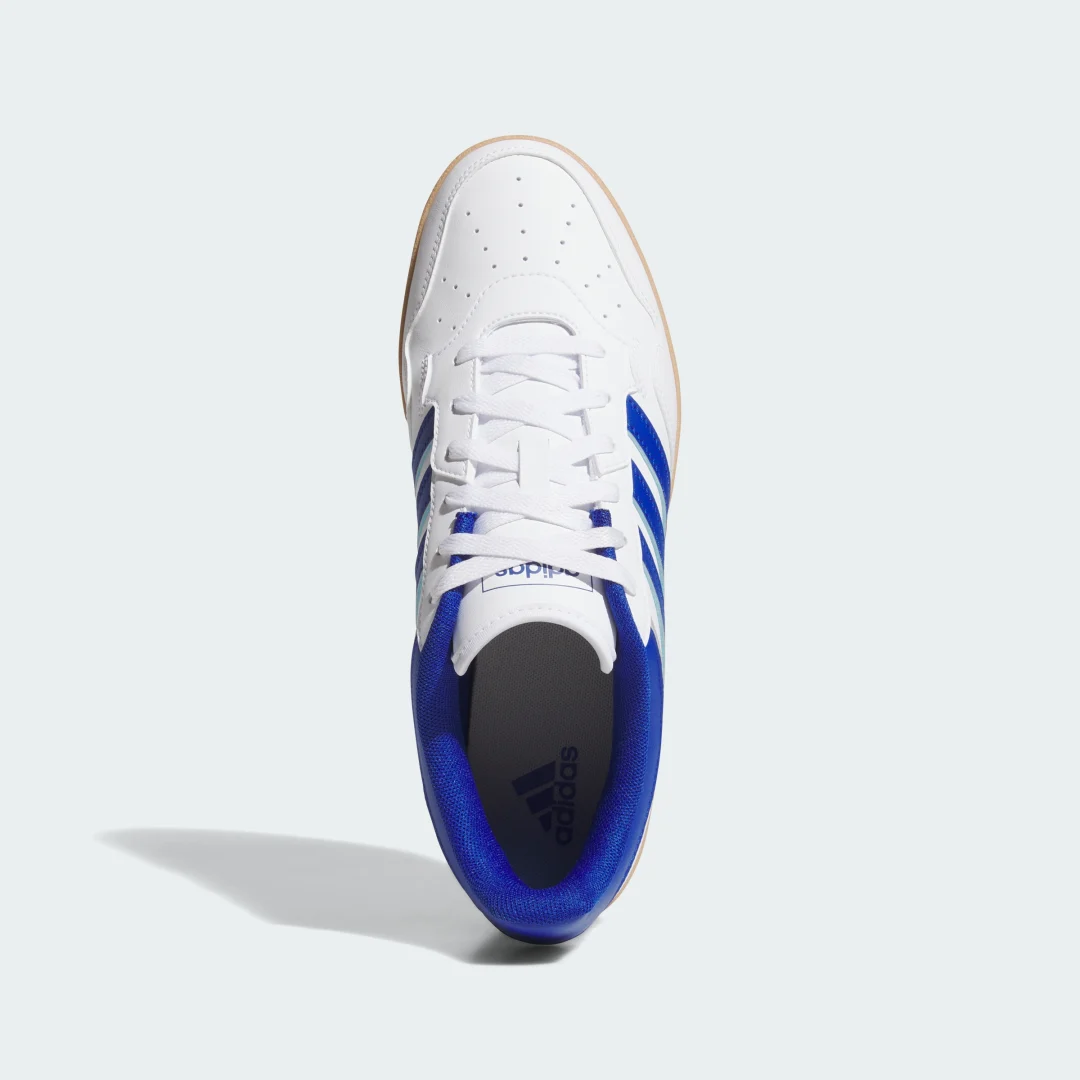 Detalle 2 de Hoops 4.0 de Adidas: zapatilla blanca versátil para uso diario