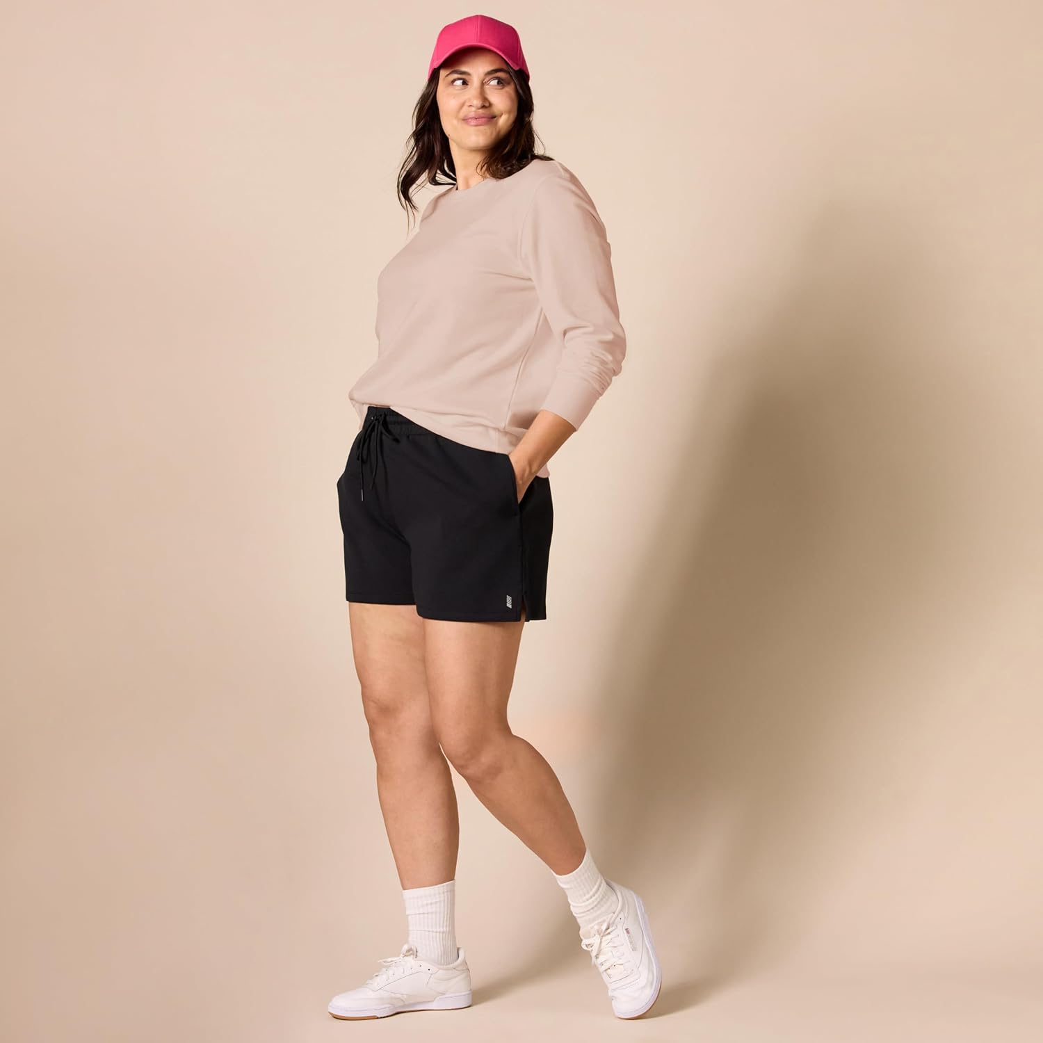 Thumbnail 6 de Amazon Essentials Women’s Fleece Crewneck Pullover Sweatshirt (Plus Size available)