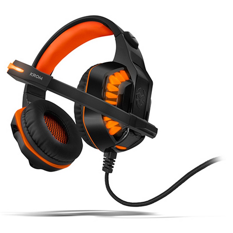 Detalle de Krom Konor Ultimate: Auriculares Gaming 7.1 con aislamiento y iluminación LED configurable