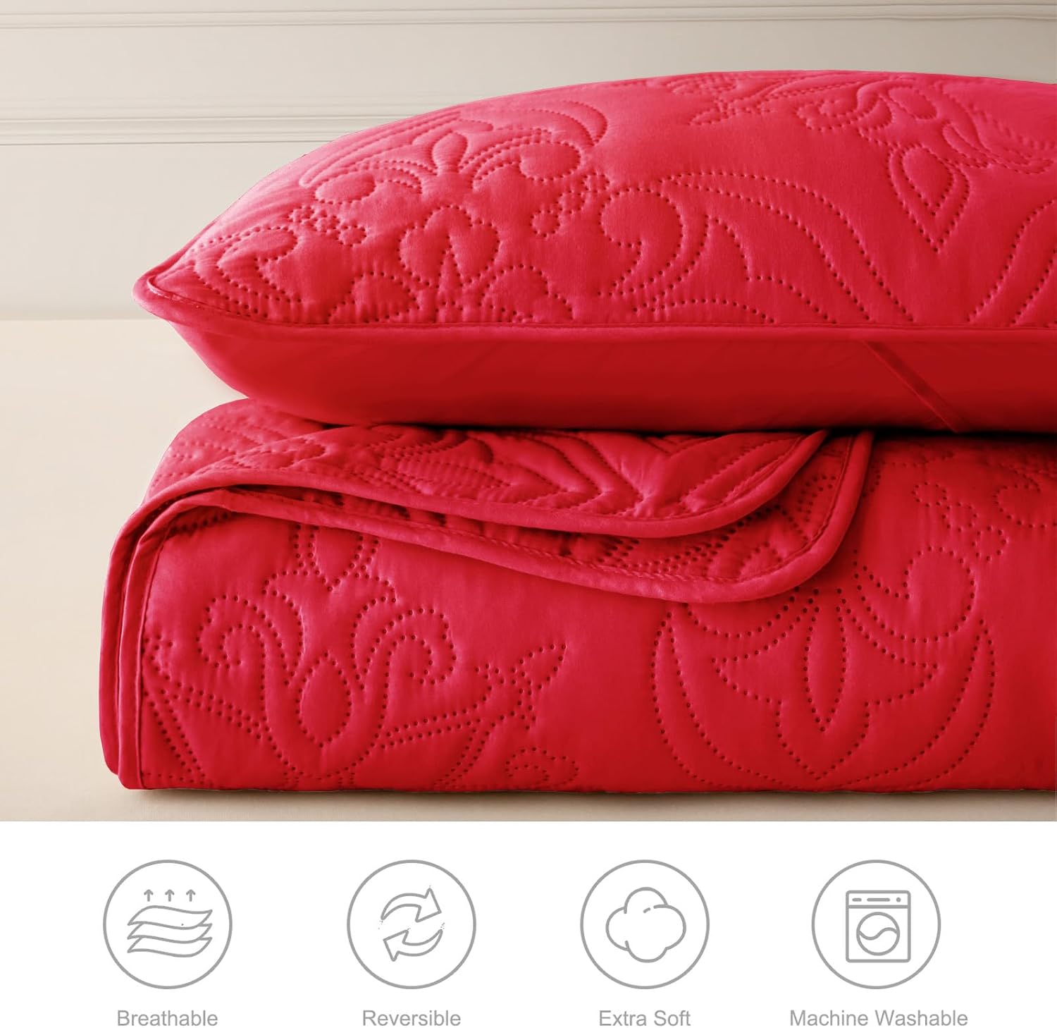 Detalle de Whale Flotilla WFQS-DIA-CKRD Cal King Quilt Set, Reversible Red Damask