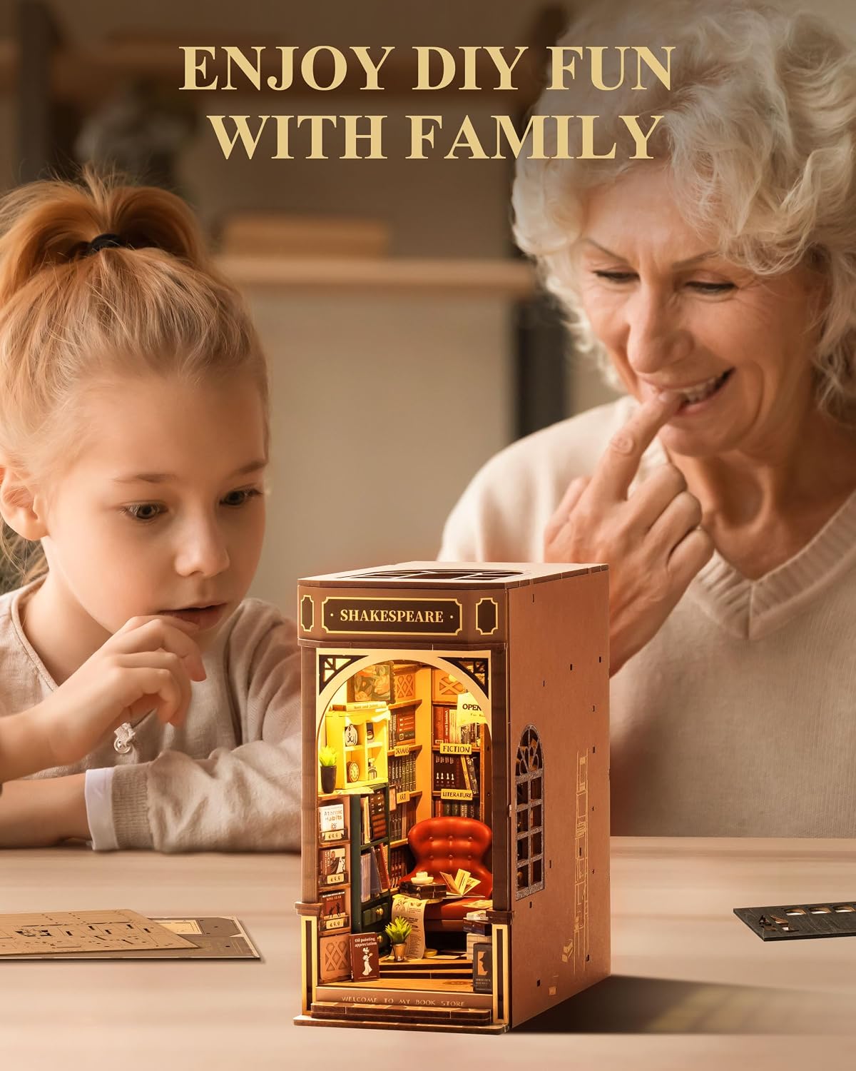 Detalle de Rolife Book Nook Kits for Adults (TGB07) – Shakespeare Bookstore DIY miniature with LED light