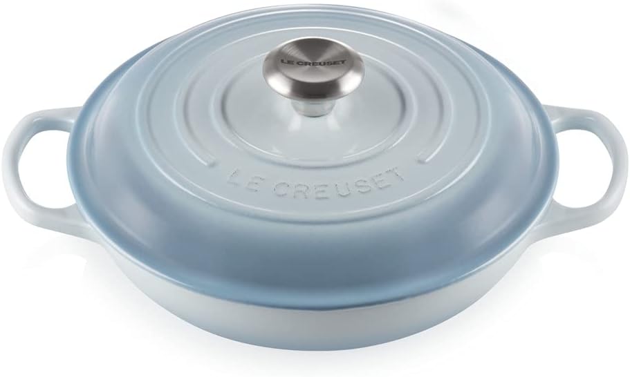 Detalle de Le Creuset Signature Gusseisen Gourmet-Profitopf rund Ø 26 cm, 2,2 l – Shell Pink