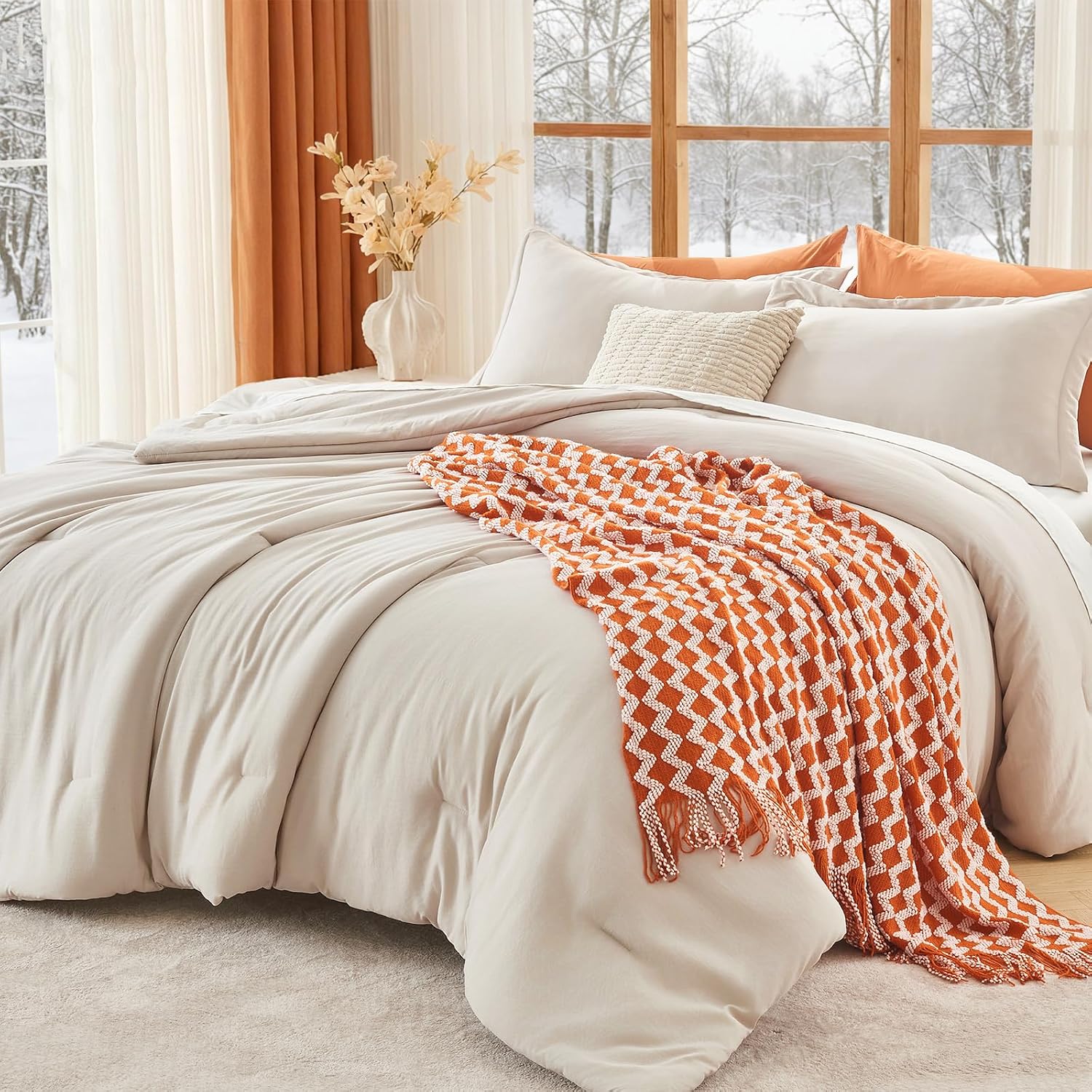 Detalle de MUXHOMO Beige Full Comforter Set — All Season Ultra-Soft Down Alternative Bedding, 3-Piece