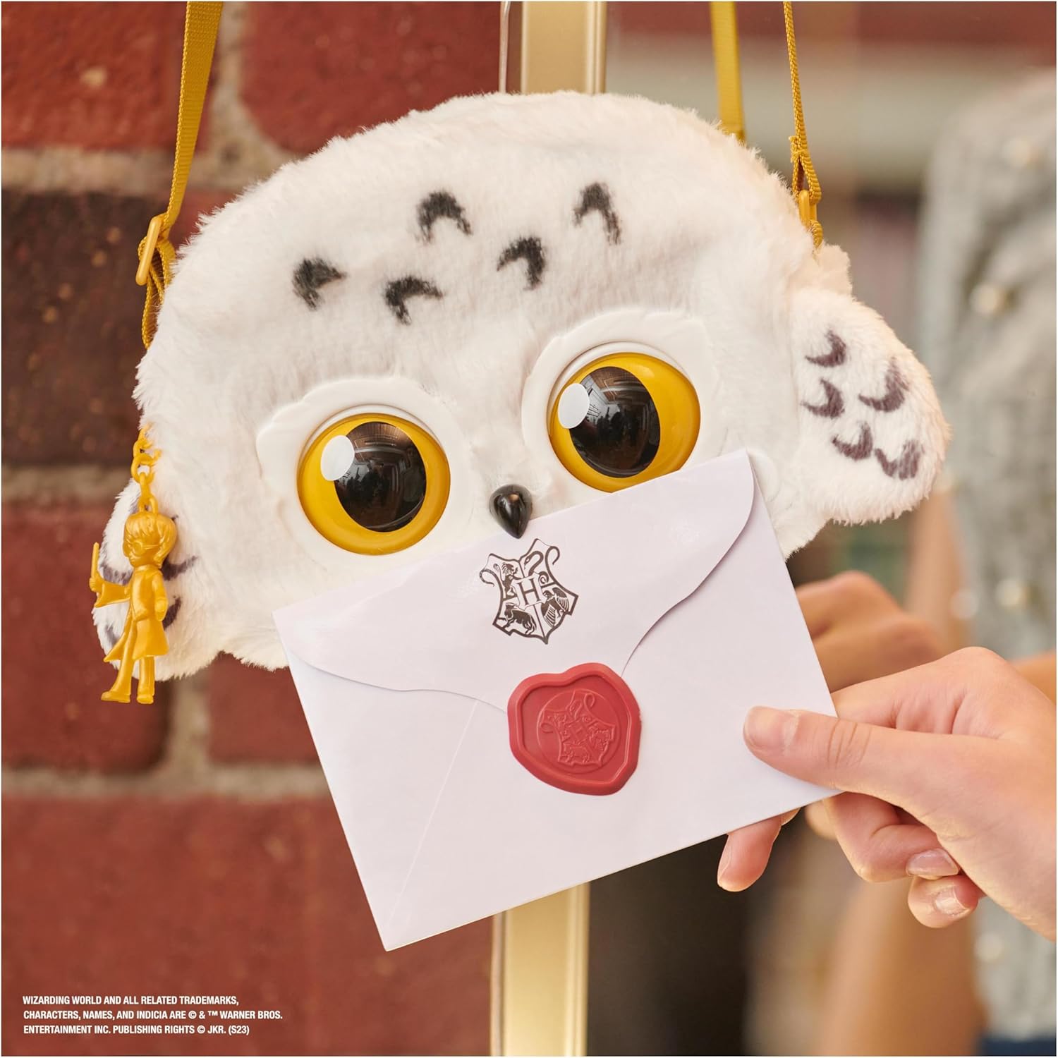Thumbnail 6 de Wizarding World Harry Potter Hedwig Purse Pets interaktive Eulen-Umhängetasche mit über 30 Geräuschen