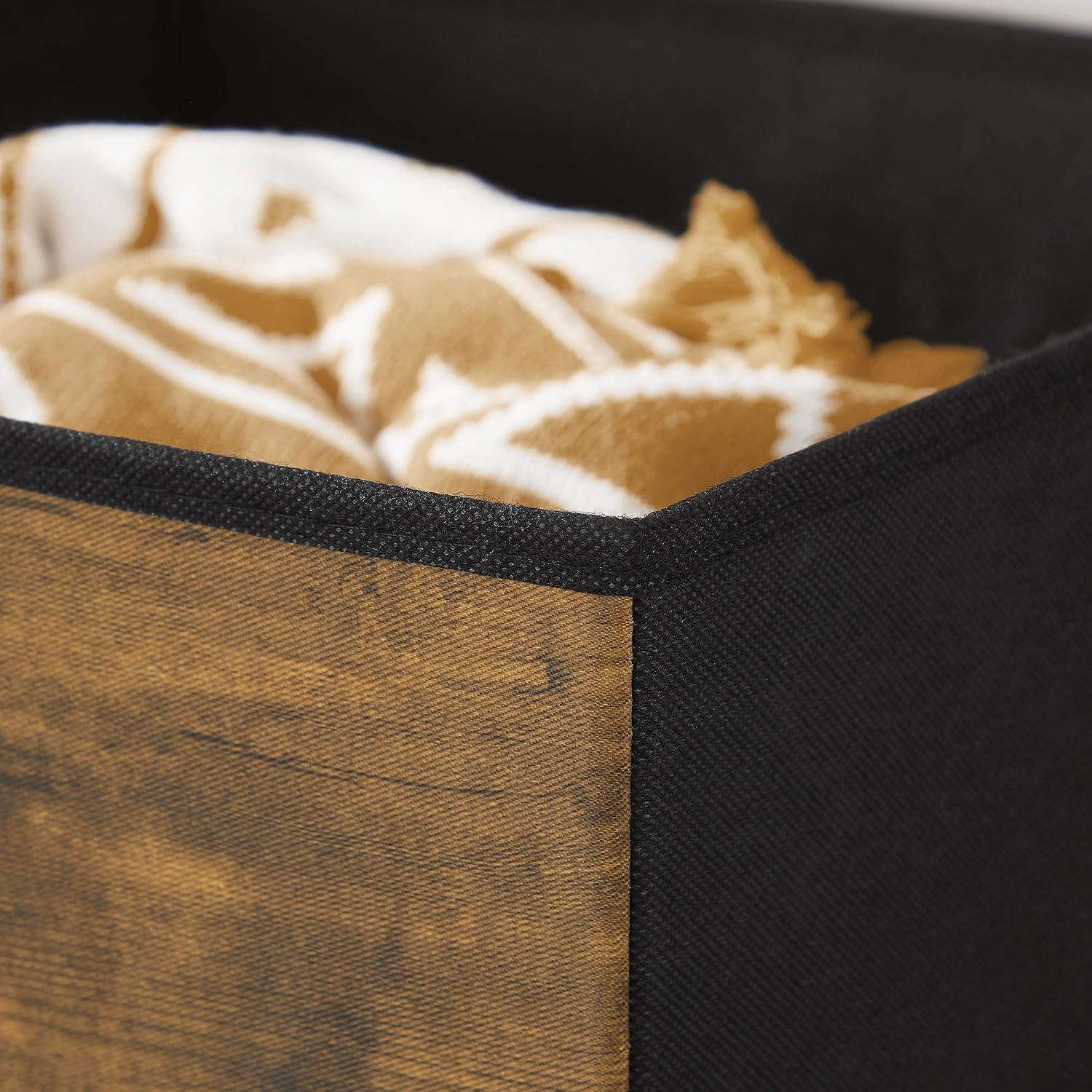Detalle 2 de SONGMICS TINA RFB102B01 – składane pudełka 30 × 30 × 30 cm, 6 szt., czarne