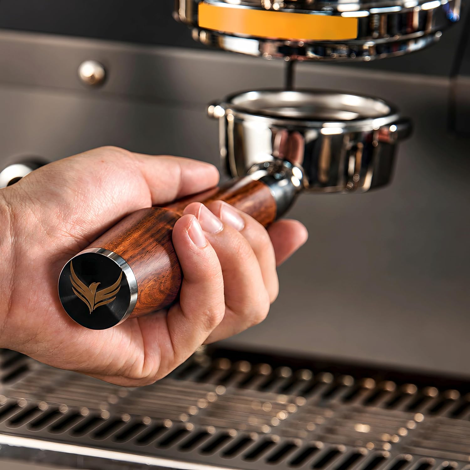 Detalle de KNODOS KNODOS001W 54 mm Bottomless Portafilter with Rosewood Handle