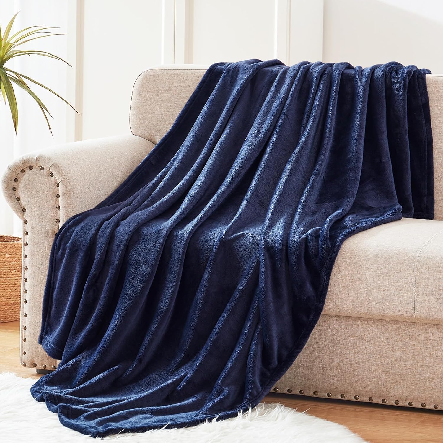 Thumbnail 2 de Exclusivo Mezcla 50x70-Inch Fleece Throw Blanket, Navy Blue, Double-Sided Brushed Flannel