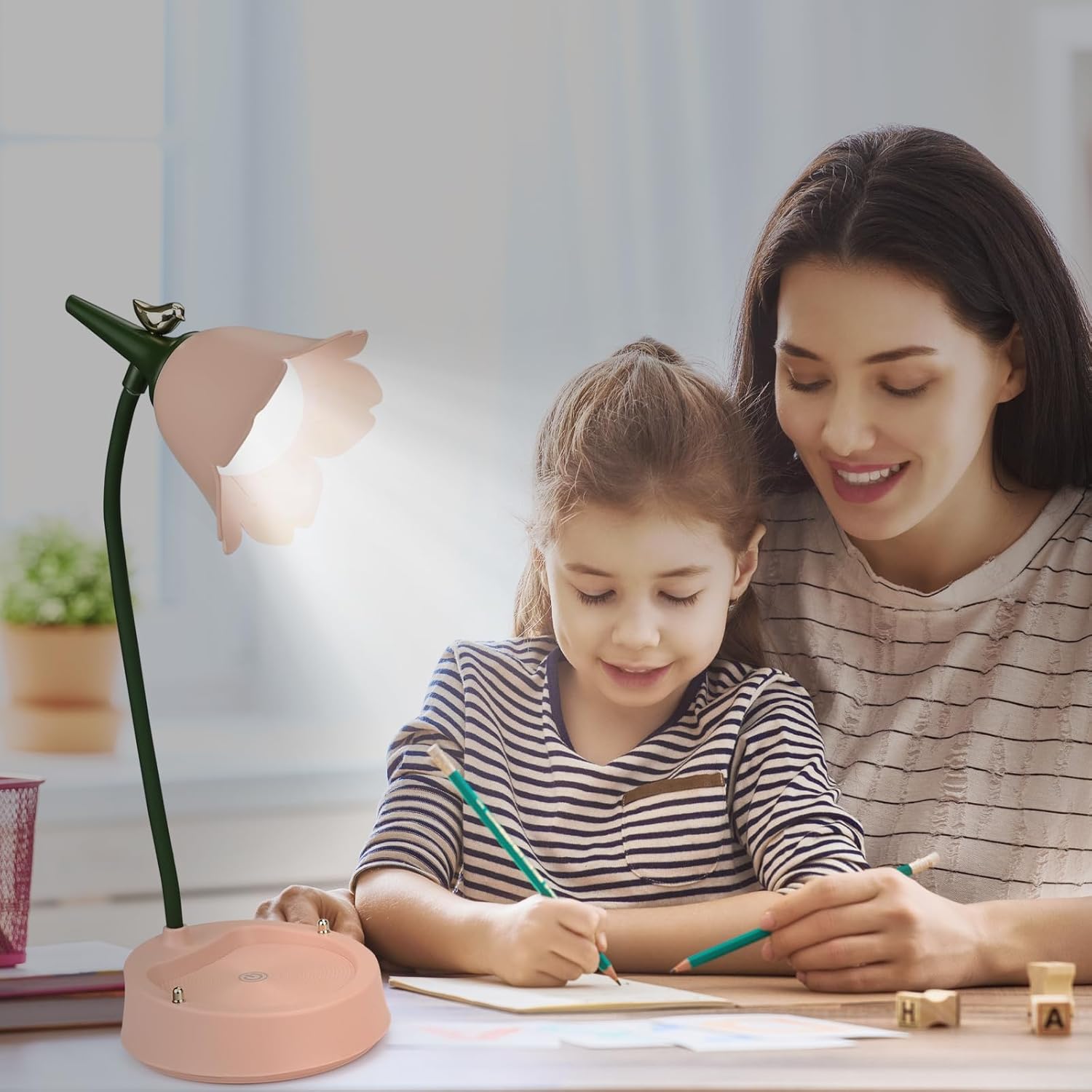 Thumbnail 6 de LED Flower Desk Lamp Cordless Table Light for Children (Pink) with 3 Colour Modes and Dimmable Touch Control