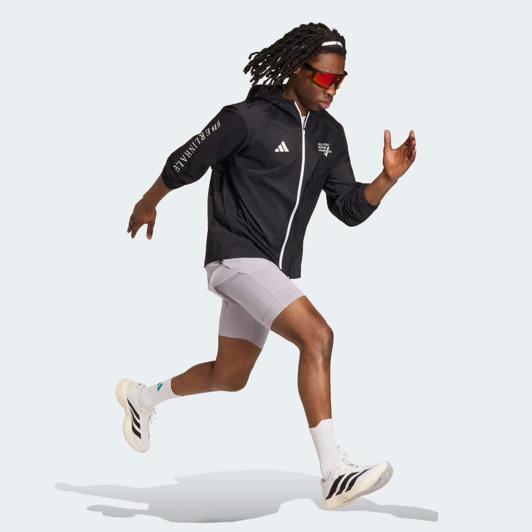 Thumbnail 2 de BERLIN HALF MARATHON JACKET de Adidas – chaqueta negra para runners