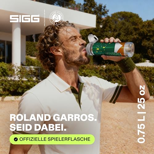 Detalle 2 de SIGG Total Clear ONE Roland Garros Spielerflasche 0,75 L – aus recyceltem Tritan, auslaufsicher & spülmaschinenfest