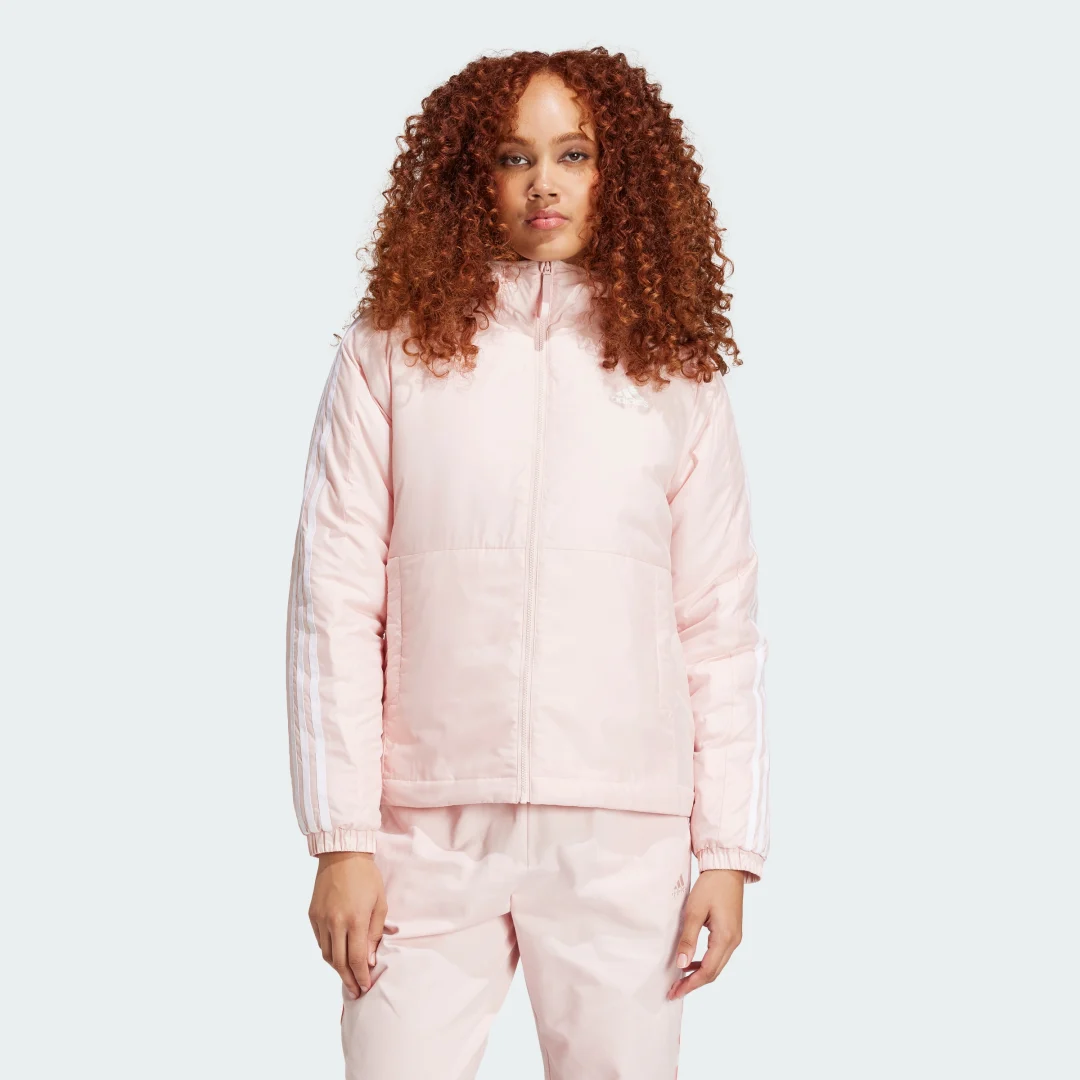 Detalle de Chaqueta con capucha Essentials Insulated 3 bandas (rosa) – Adidas
