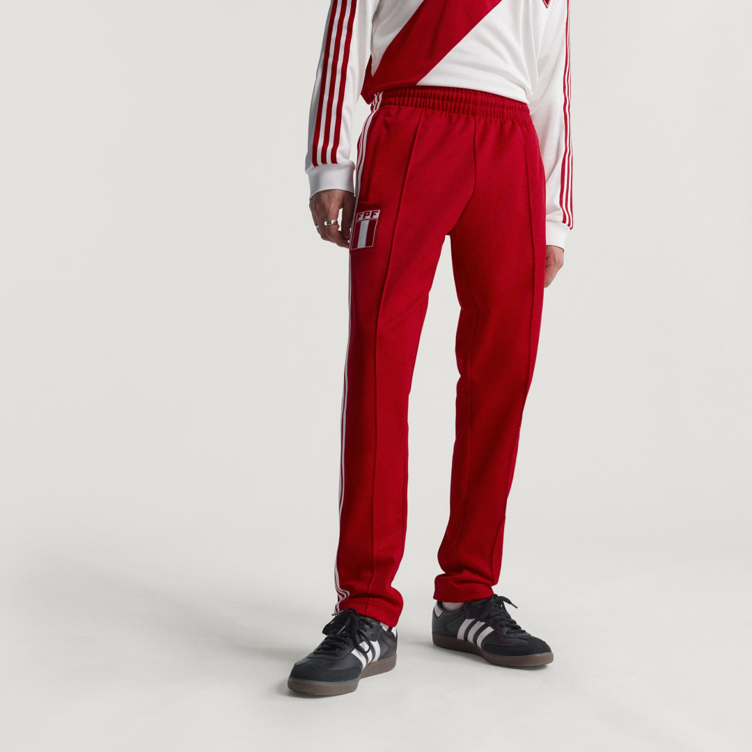 Detalle de Pantalón de chándal Perú de Adidas (Rojo) – comodidad para entrenos y ocio