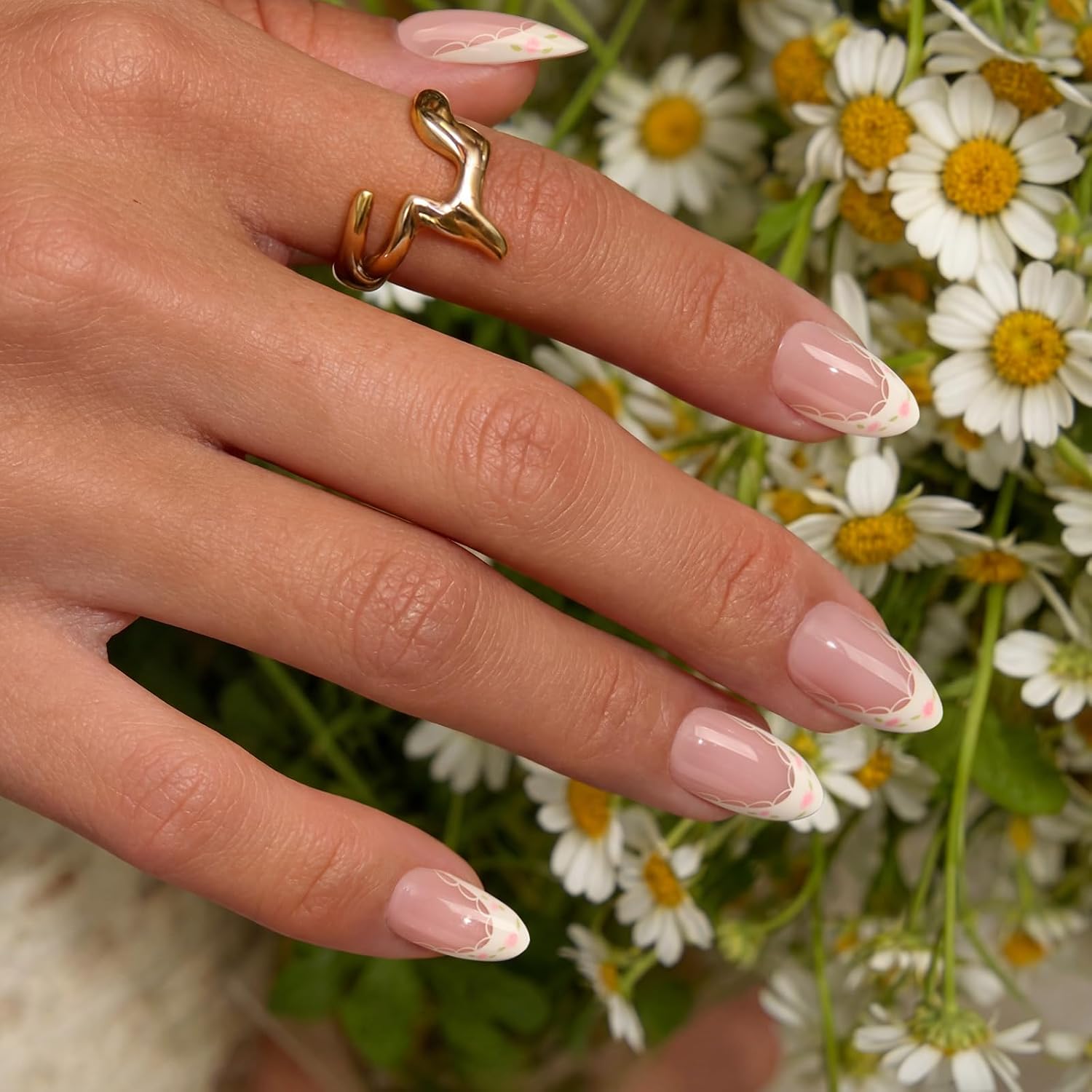 Thumbnail 2 de BTArtbox Sunprint Dress Short Almond French Tip Press-On Nails — 32Count All-in-One Kit for 4-Week Salon-Quality Wear