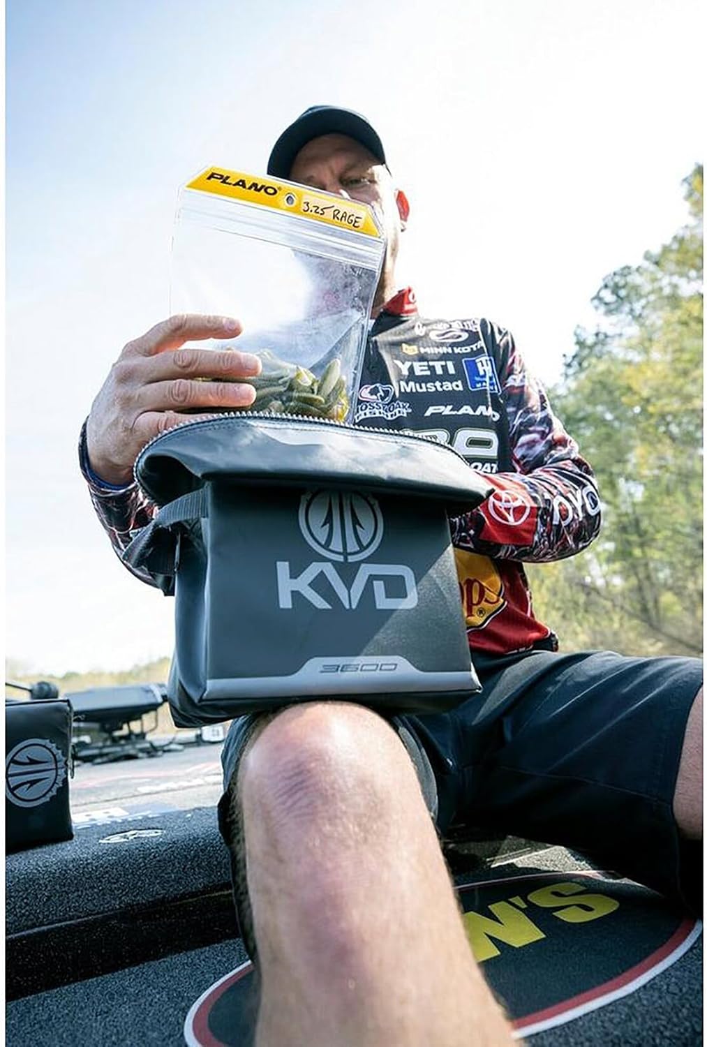 Thumbnail 2 de Plano KVD Wormfile Signature Series 3600 Speedbag – Sac de pêche souple KVD avec rangement rapide et intérieur lumineux