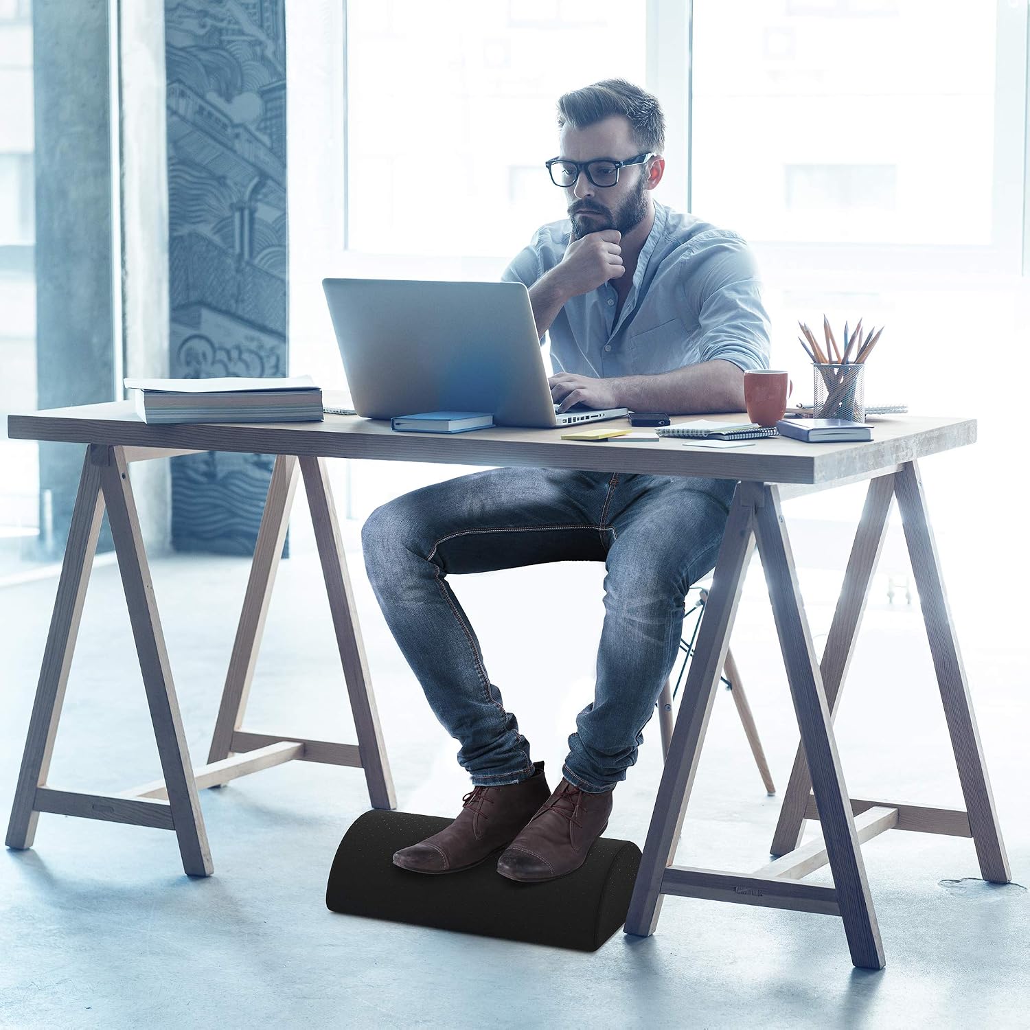 Detalle de bonmedico Repose-pieds ergonomique avec housse lavable Noir
