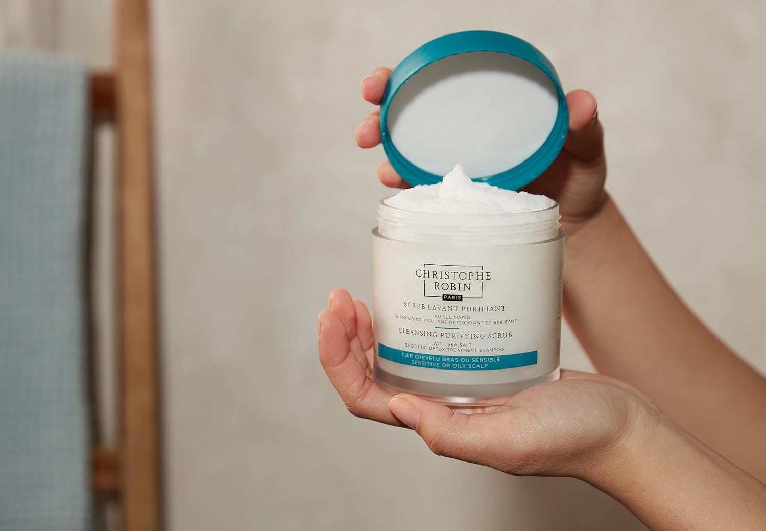 Thumbnail 3 de Christophe Robin scrub cuir chevelu 250 ml