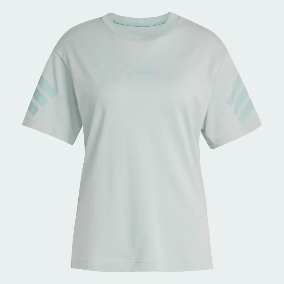 Detalle 2 de Camiseta Future Icons 3 bandas de Adidas — verde, sencillez y estilo icónicos
