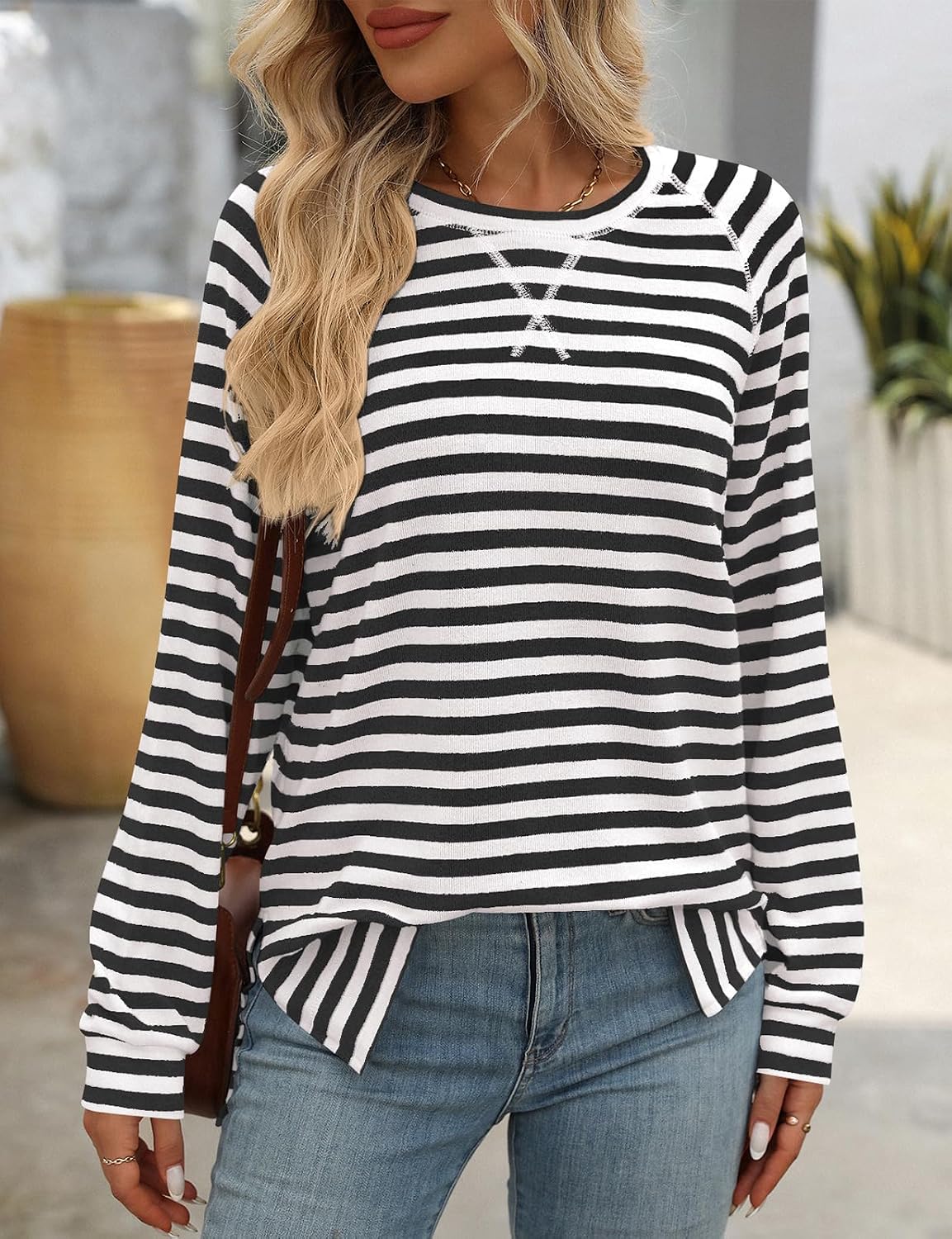 Detalle de Flikity women’s long sleeve striped sweatshirt tunic (crew neck) in 65% rayon/35% polyester