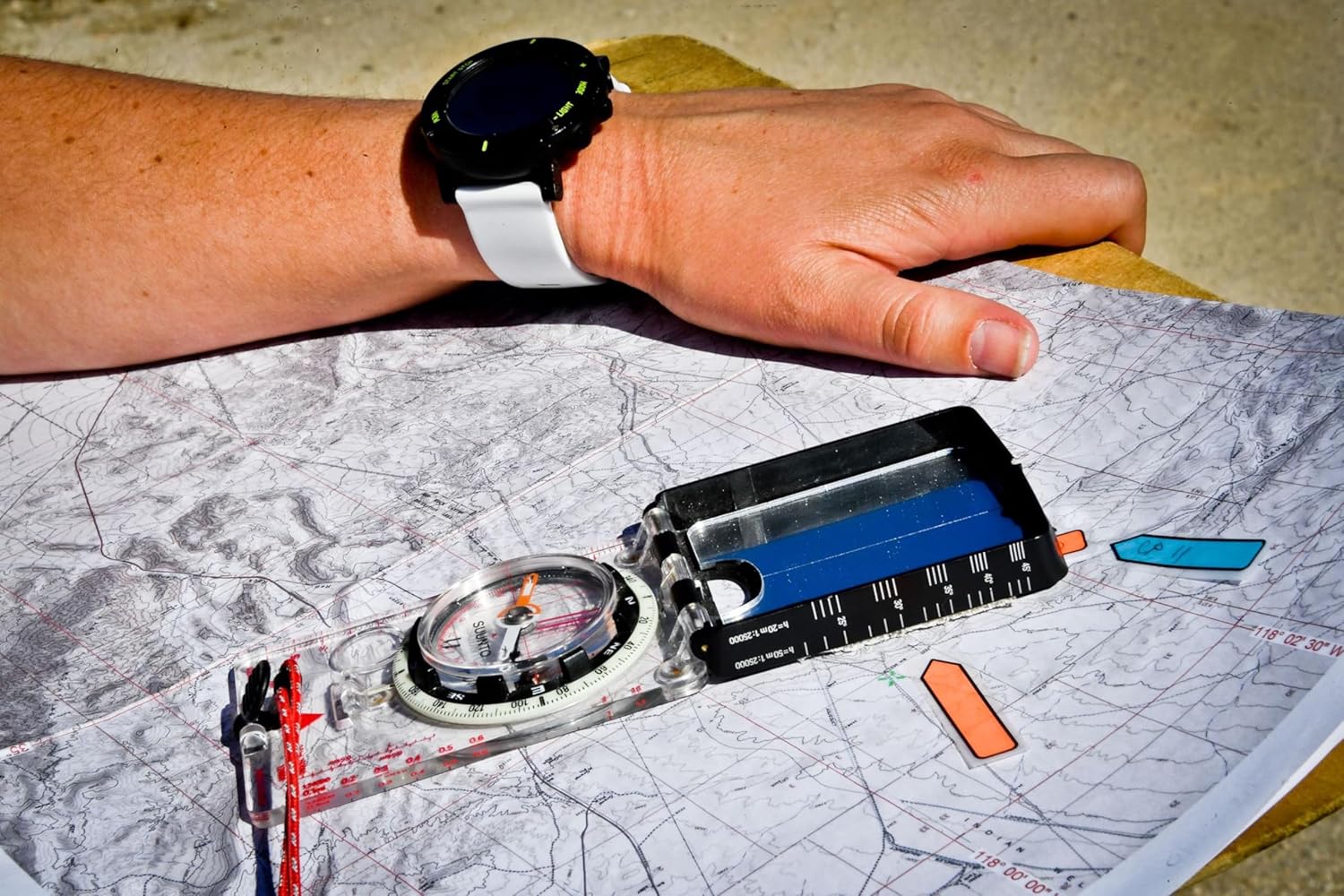 Detalle 2 de SUUNTO MC-2 Bussola da campo professionale con lente 🔭