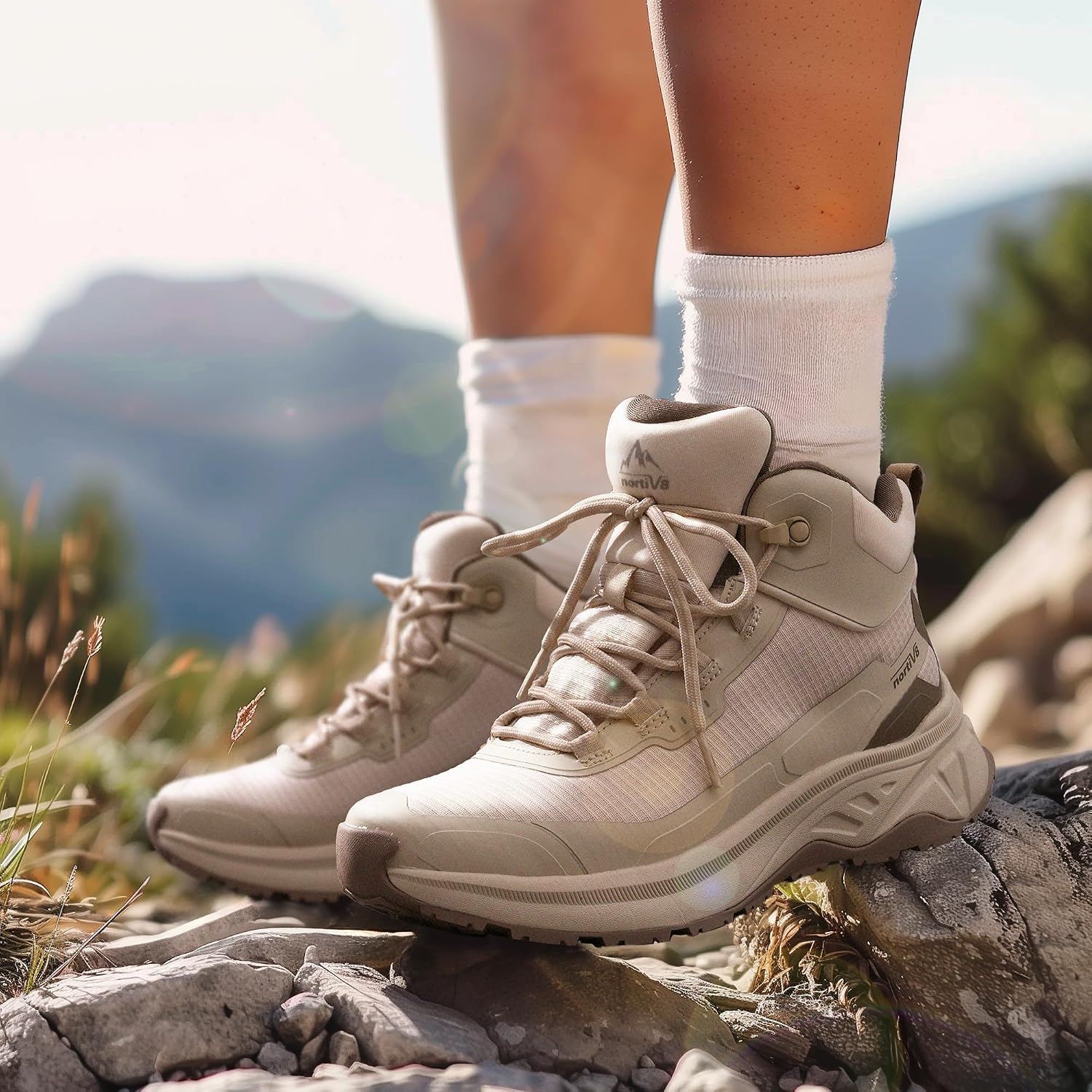 Detalle de NORTIV 8 Women's Ankle Hiking Boots