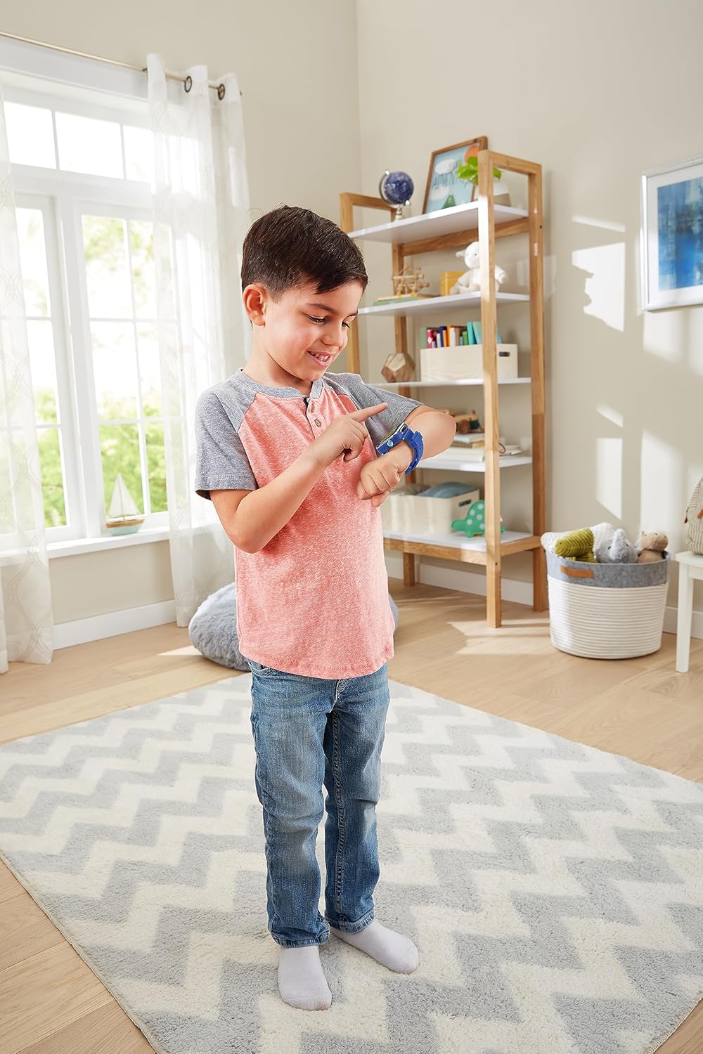 Thumbnail 3 de VTech KidiZoom Smart Watch Max for kids with dual camera, 8 games and 1.69-inch touch screen (Blue)