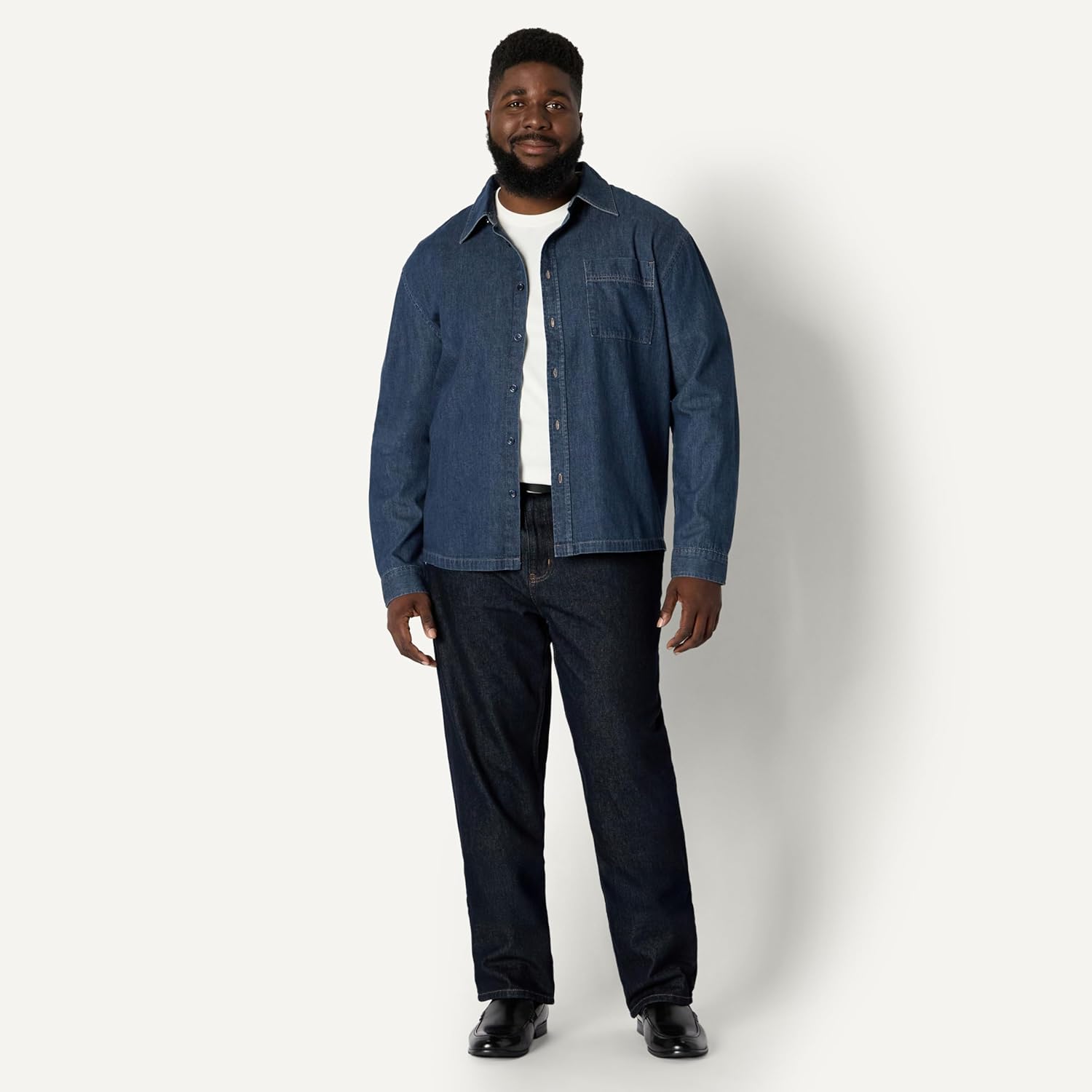 Thumbnail 6 de Amazon Essentials Herren Modernes Oversize-Button-Down-Jeanshemd