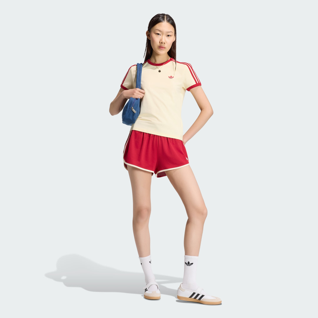 Detalle de Camiseta ajustada 3 Stripes de Adidas — Amarilla