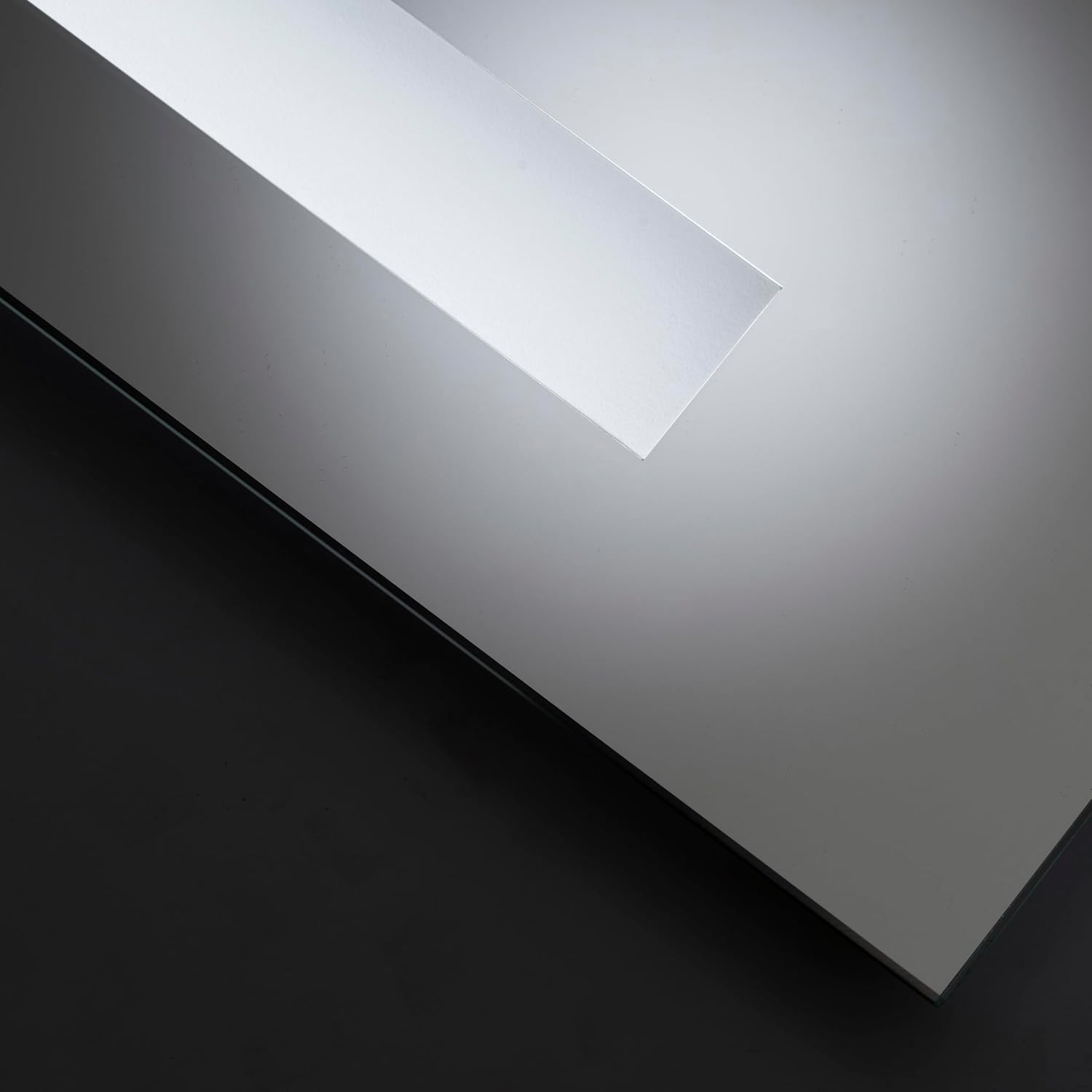 Thumbnail 3 de Croydex Thornton LED bathroom mirror 60x40cm