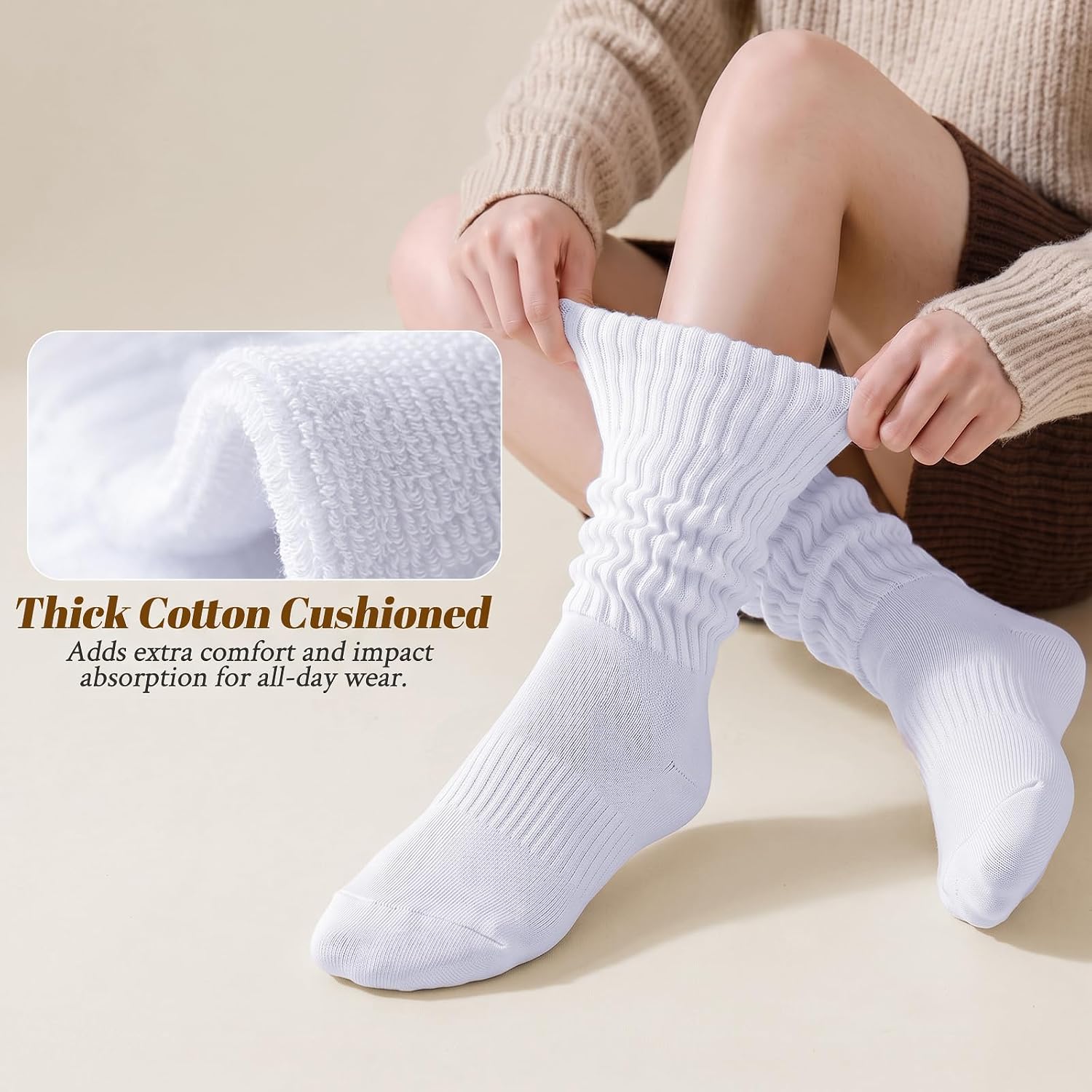 Detalle 2 de VoJoPi Women's Slouchy Crew Socks, 3-Pack, White Cotton-Blend Scrunch Socks