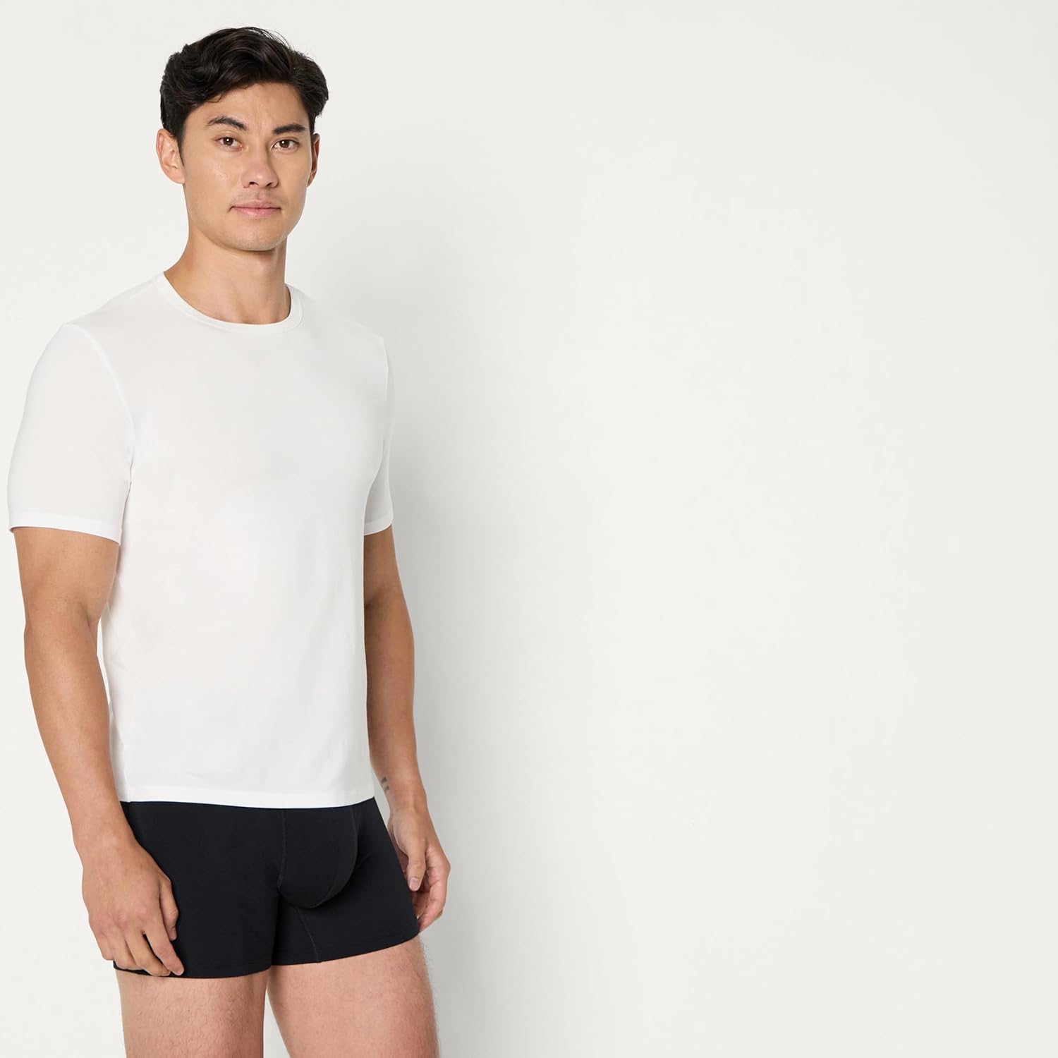 Thumbnail 1 de Amazon Essentials Men’s Short Sleeve Super Soft Modal Vest (Pack of 2)