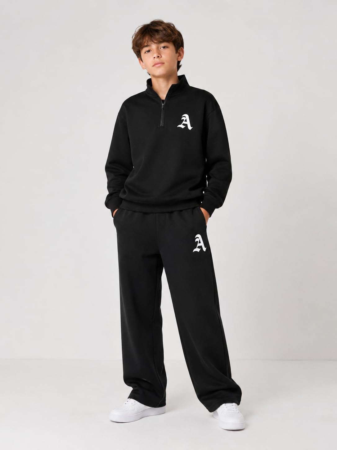 Detalle 2 de Cakaner Boys Tracksuit Set, 5-12T