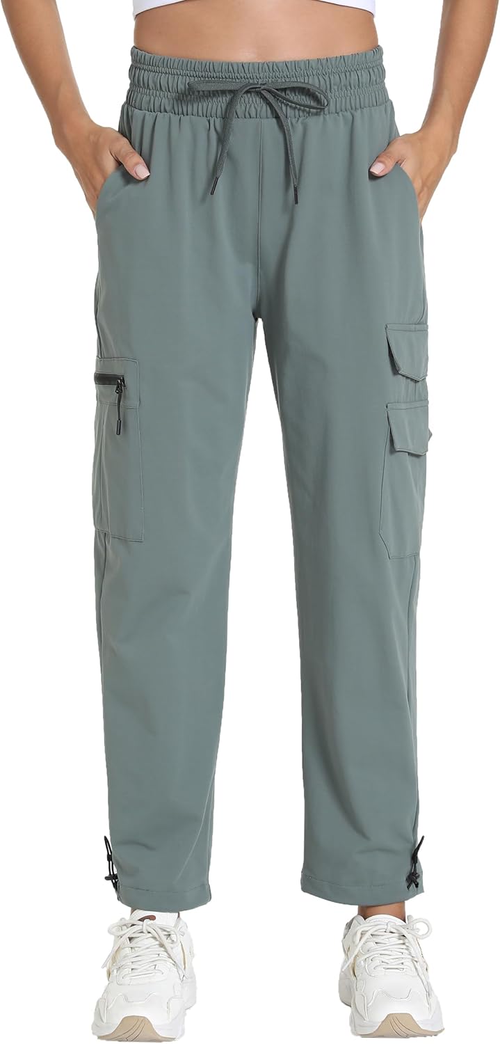 Detalle de Yoglegins Women's Lightweight Hiking Joggers with Pockets