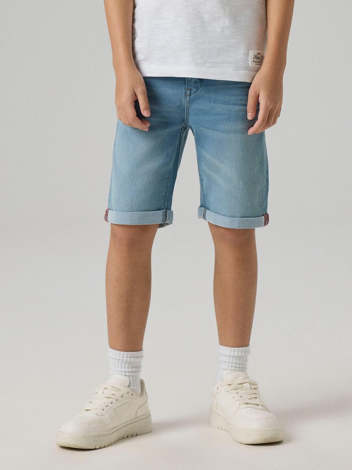 Detalle de NAME IT Boy Shorts Slim Fit Long – Jeansshorts mit verstellbarer Taillenweite