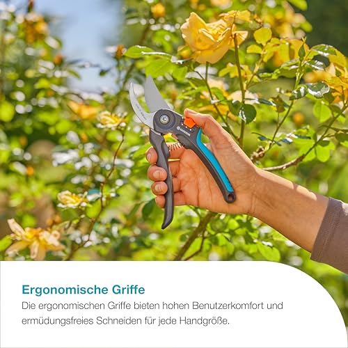 Detalle de Gardena PremiumCut Flex Gartenschere – Bypass-Schnitt, 24 mm, ergonomische Griffe, PowerCoating