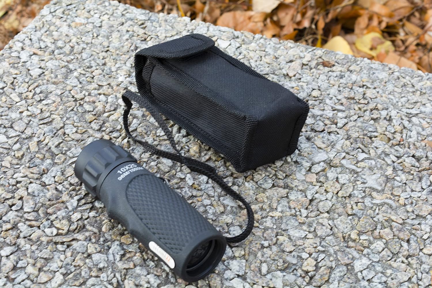 Thumbnail 3 de Technaxx TX-176 10x25 monocular for hiking, hunting, travel and bird watching