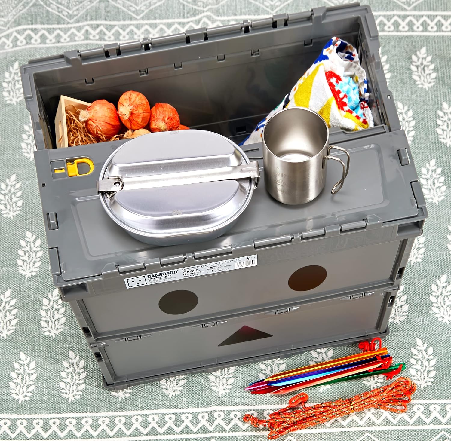 Detalle 2 de トラスコ中山 TRUSCO TR-C50B-A-DNB-GY ダンボー折りたたみコンテナ 50L ロックフタ付き・グレー